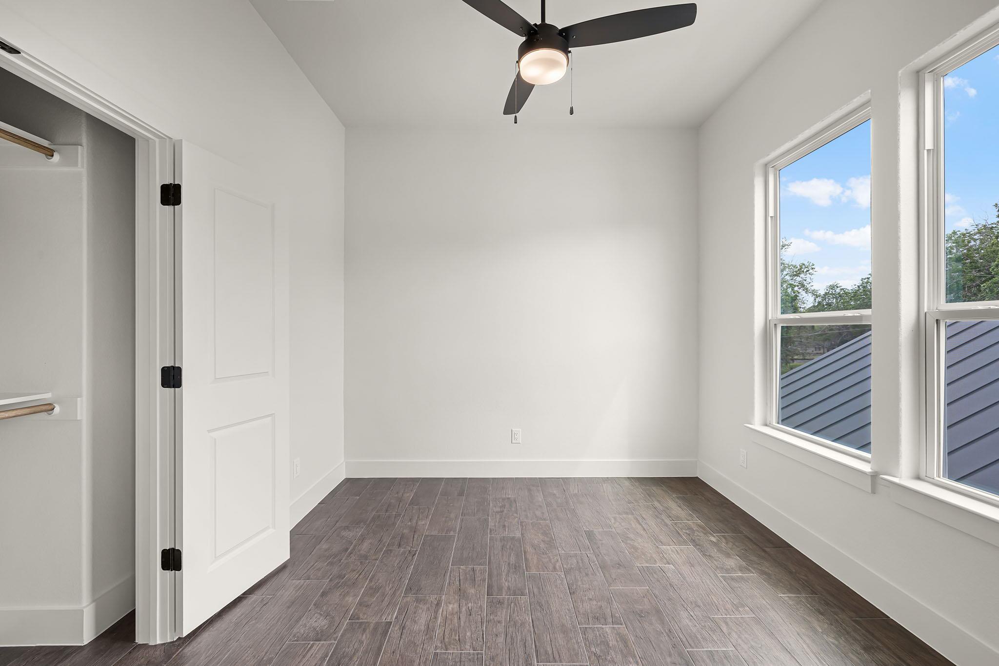 182 W Torrey St, New Braunfels, TX 78130