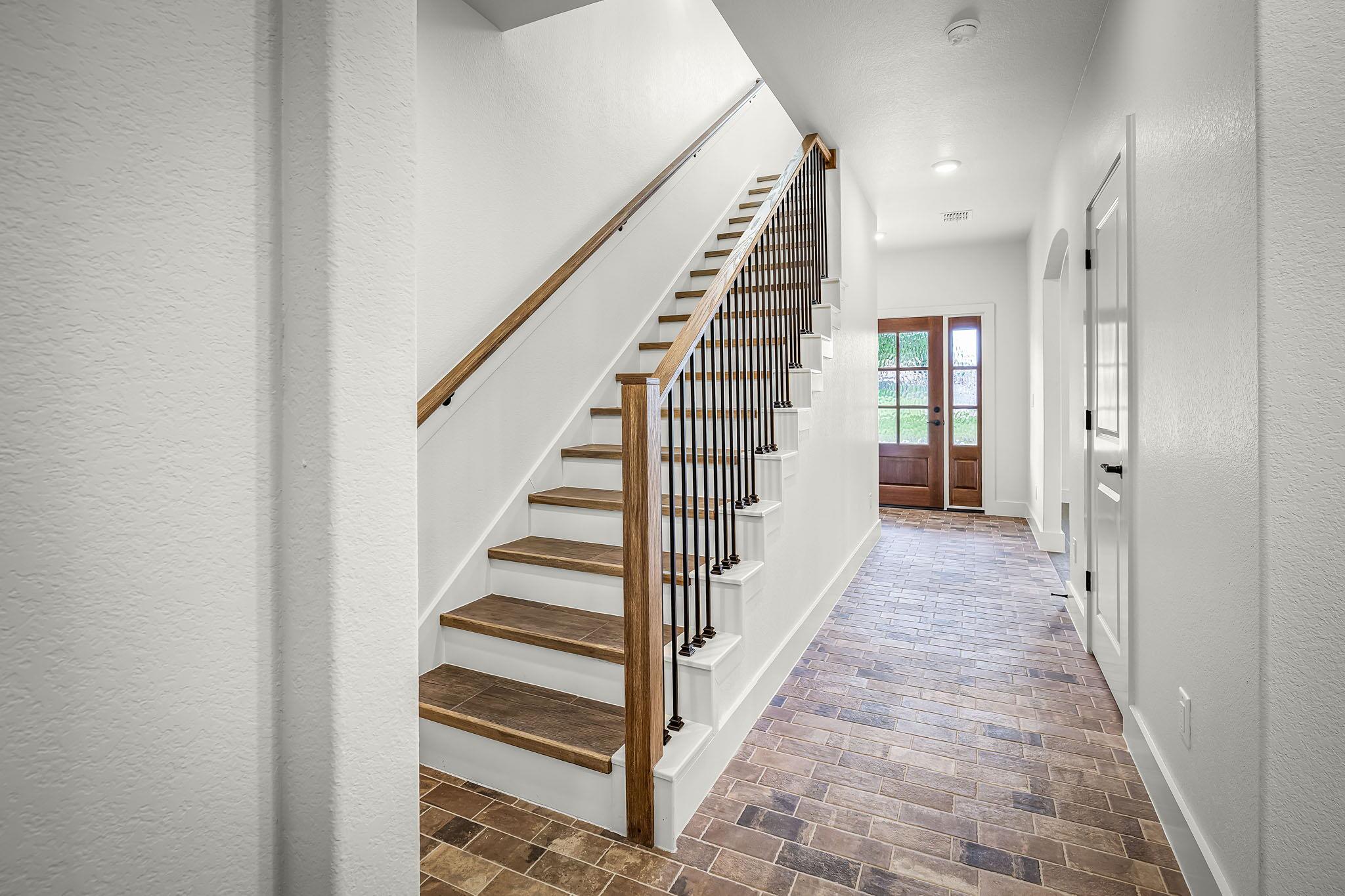 182 W Torrey St, New Braunfels, TX 78130