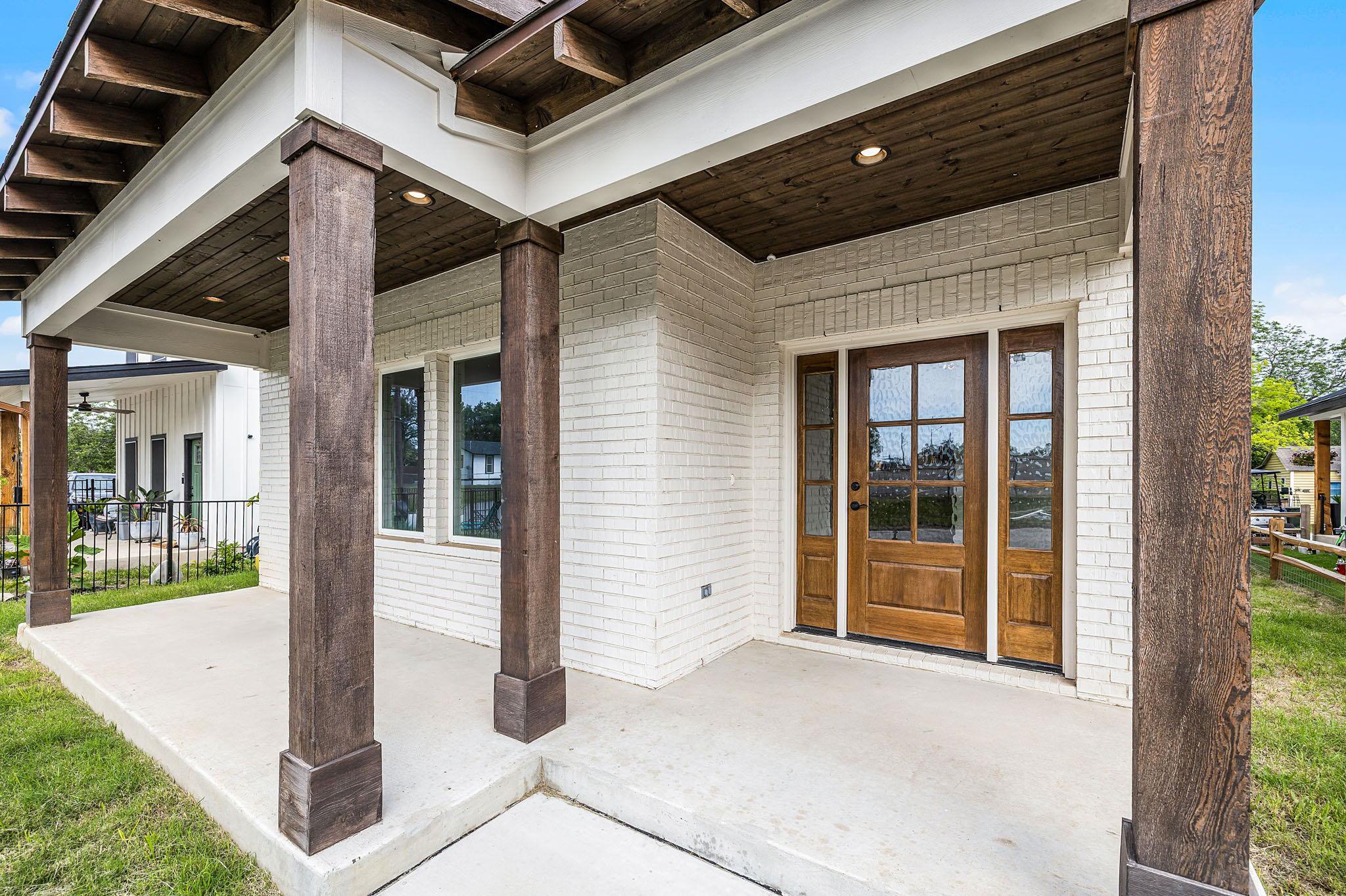 182 W Torrey St, New Braunfels, TX 78130