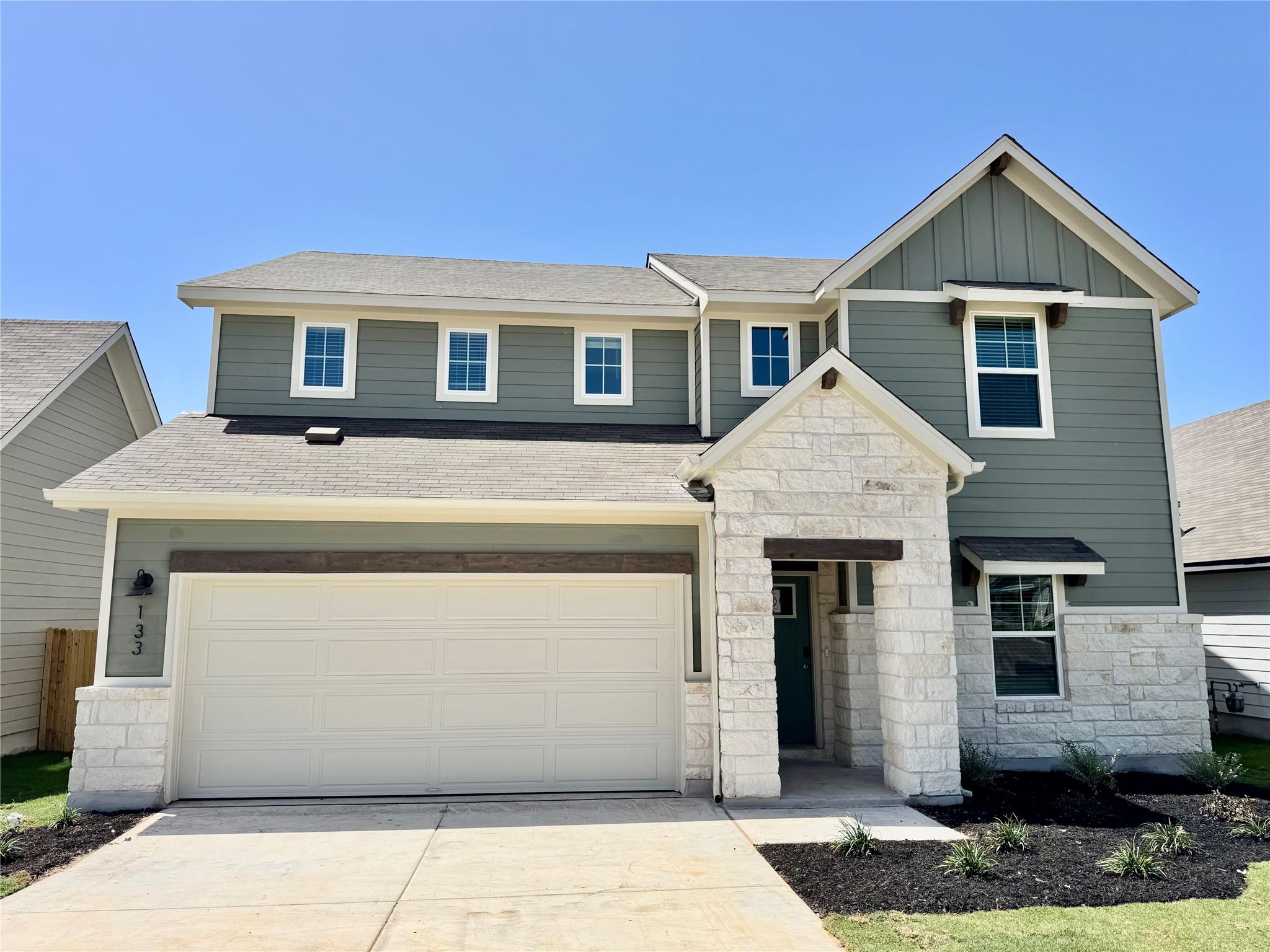 133 Bonnellis Roost, Cedar Creek, TX 78612