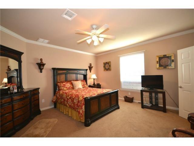 2411 Stagecoach Bnd, Leander, TX 78641