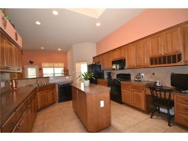 2411 Stagecoach Bnd, Leander, TX 78641