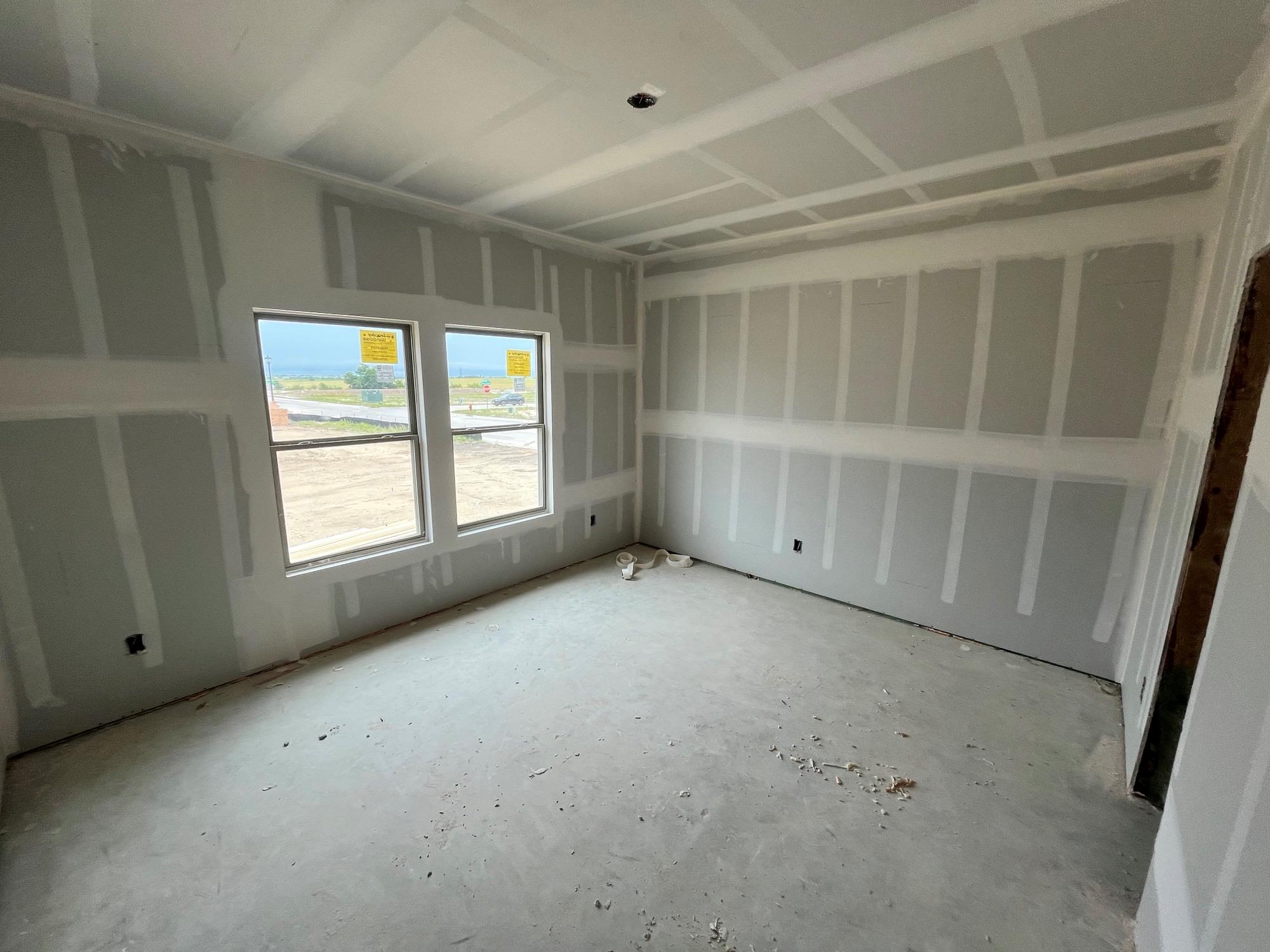 100 Dove Lndg, Jarrell, TX 76537