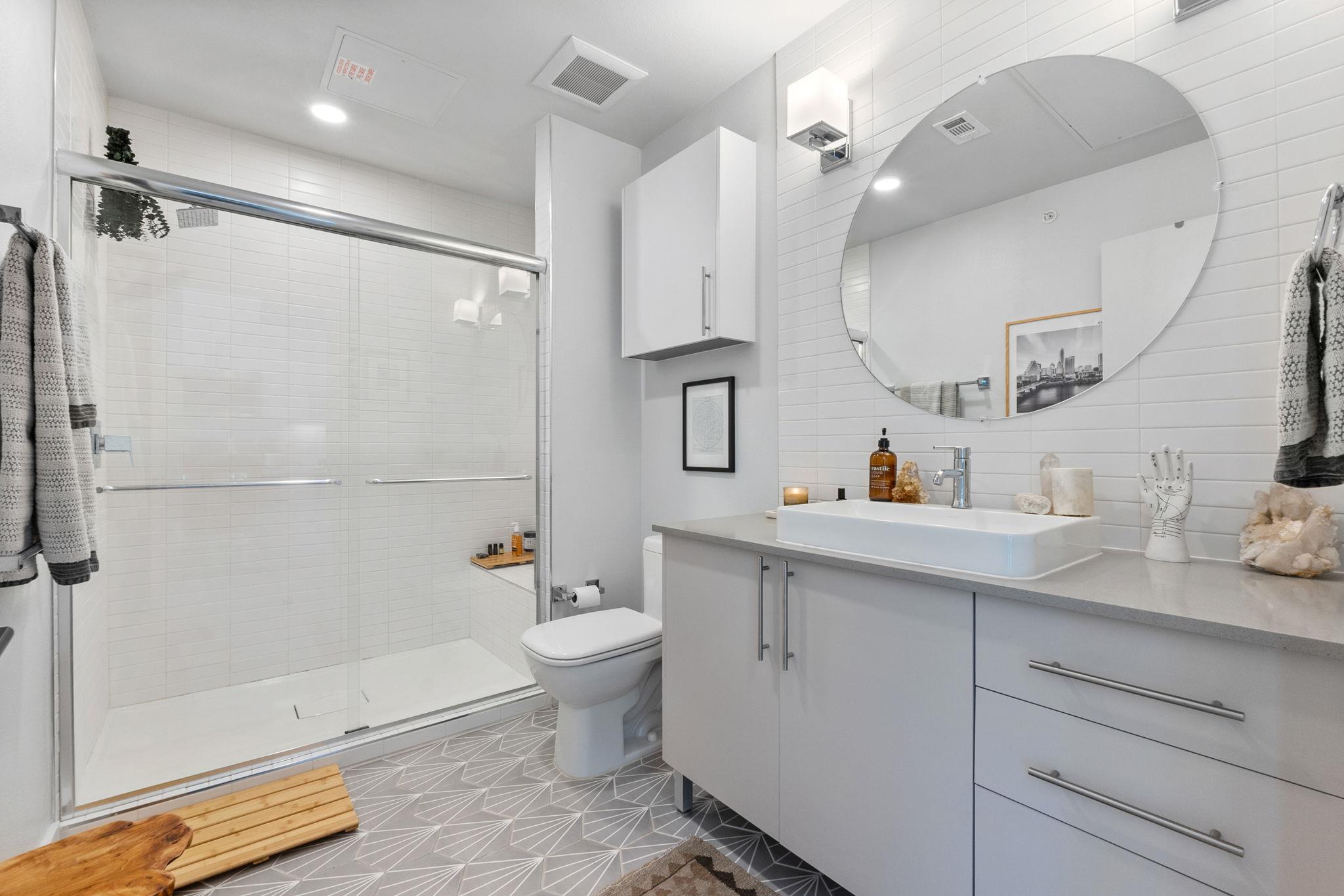 4004 Banister Ln # 105, Austin, TX 78704