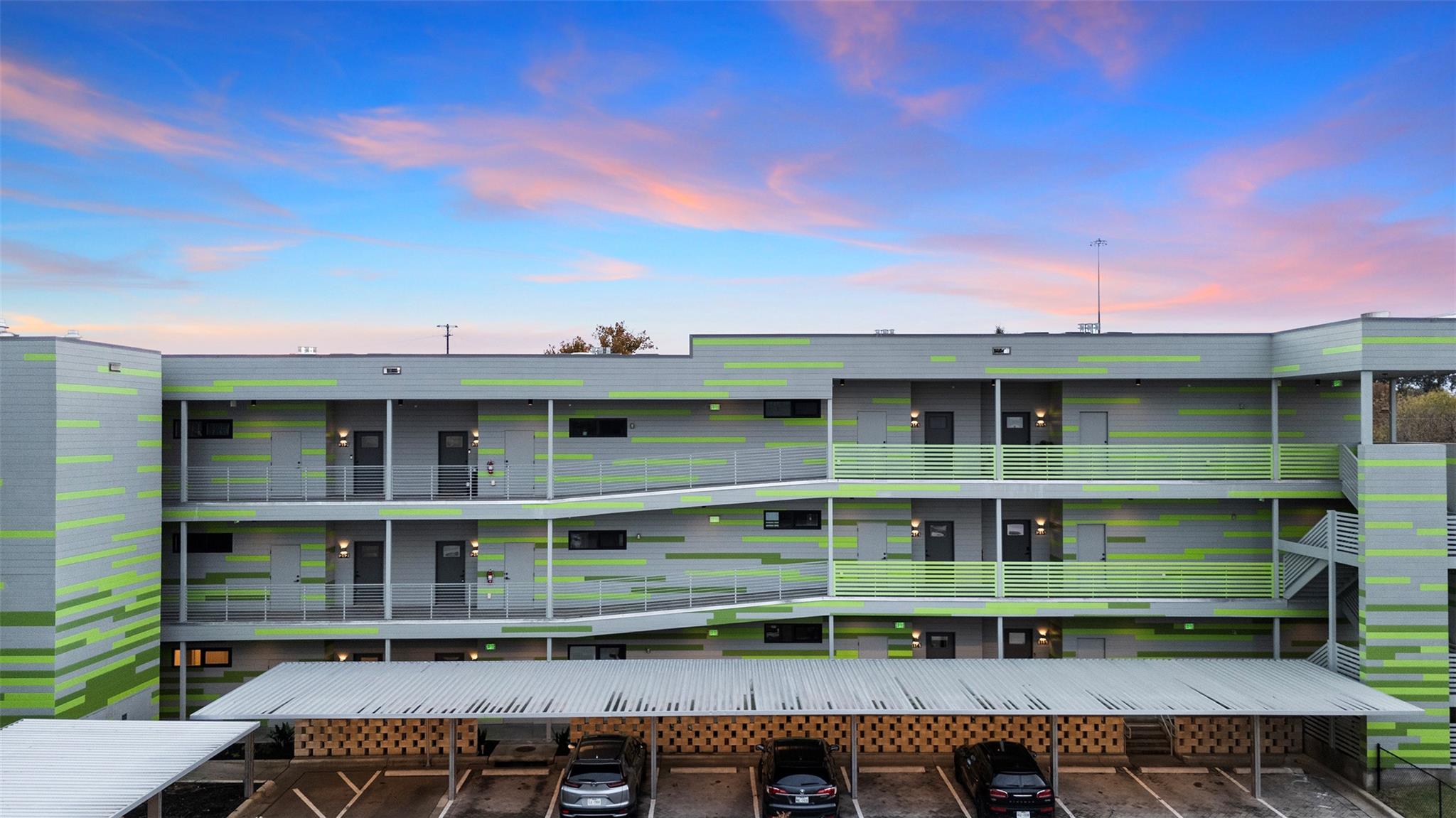 4004 Banister Ln # 105, Austin, TX 78704