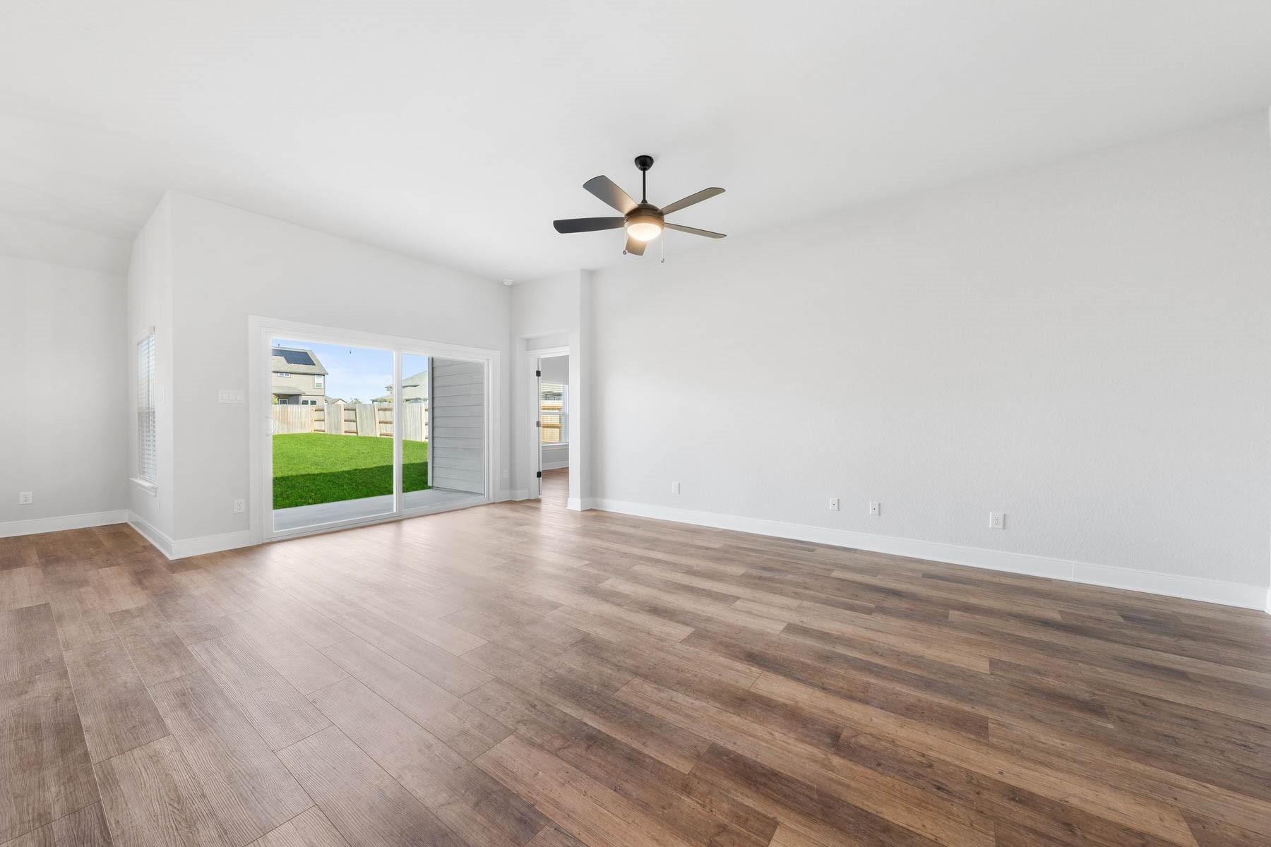 313 Lt John Decker Dr, San Marcos, TX 78666