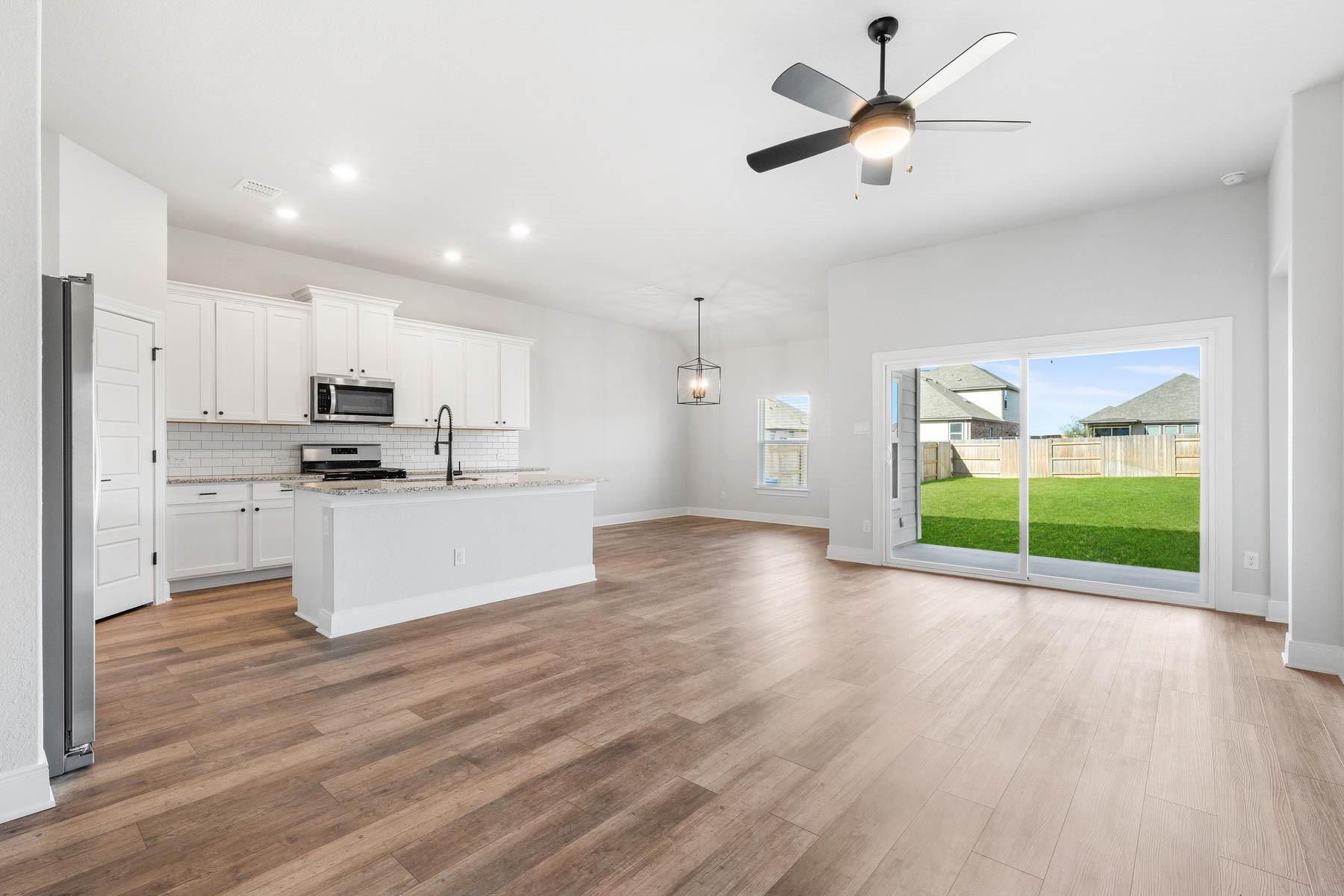 313 Lt John Decker Dr, San Marcos, TX 78666