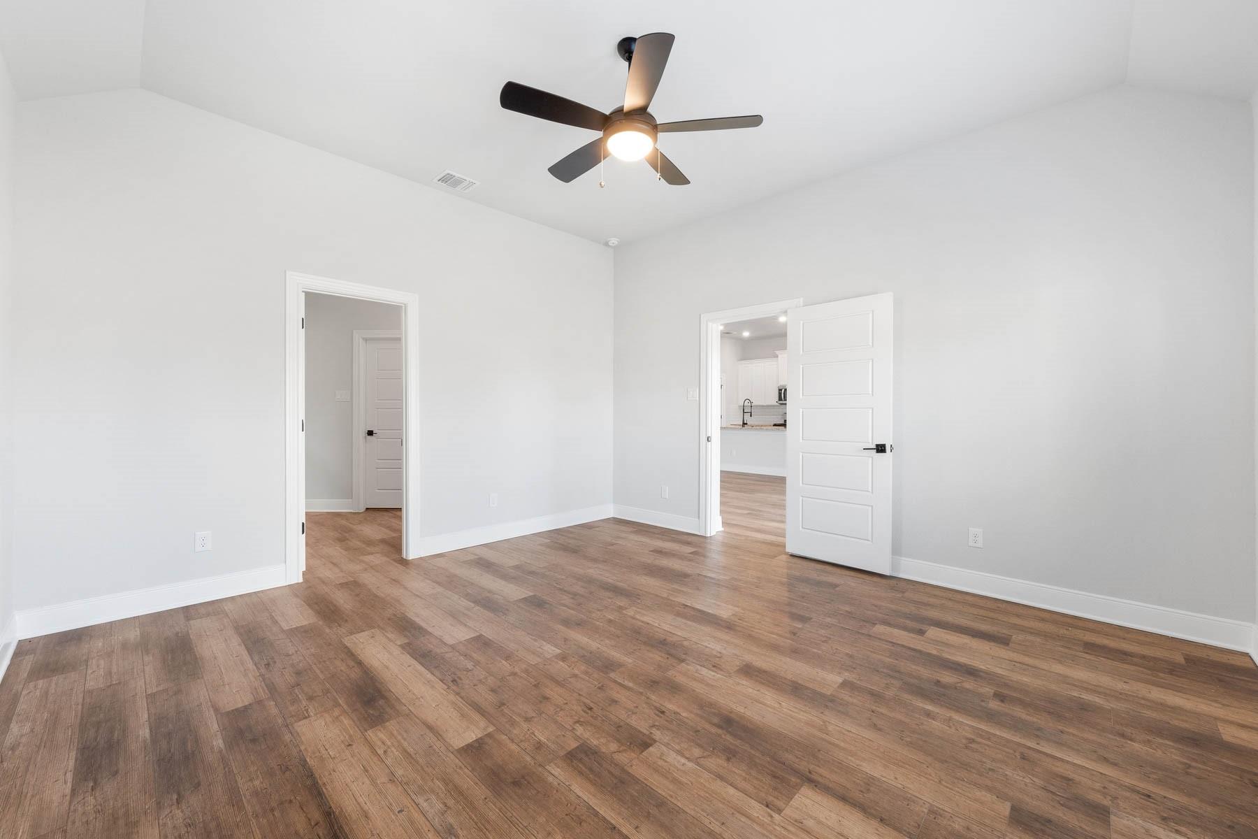 313 Lt John Decker Dr, San Marcos, TX 78666