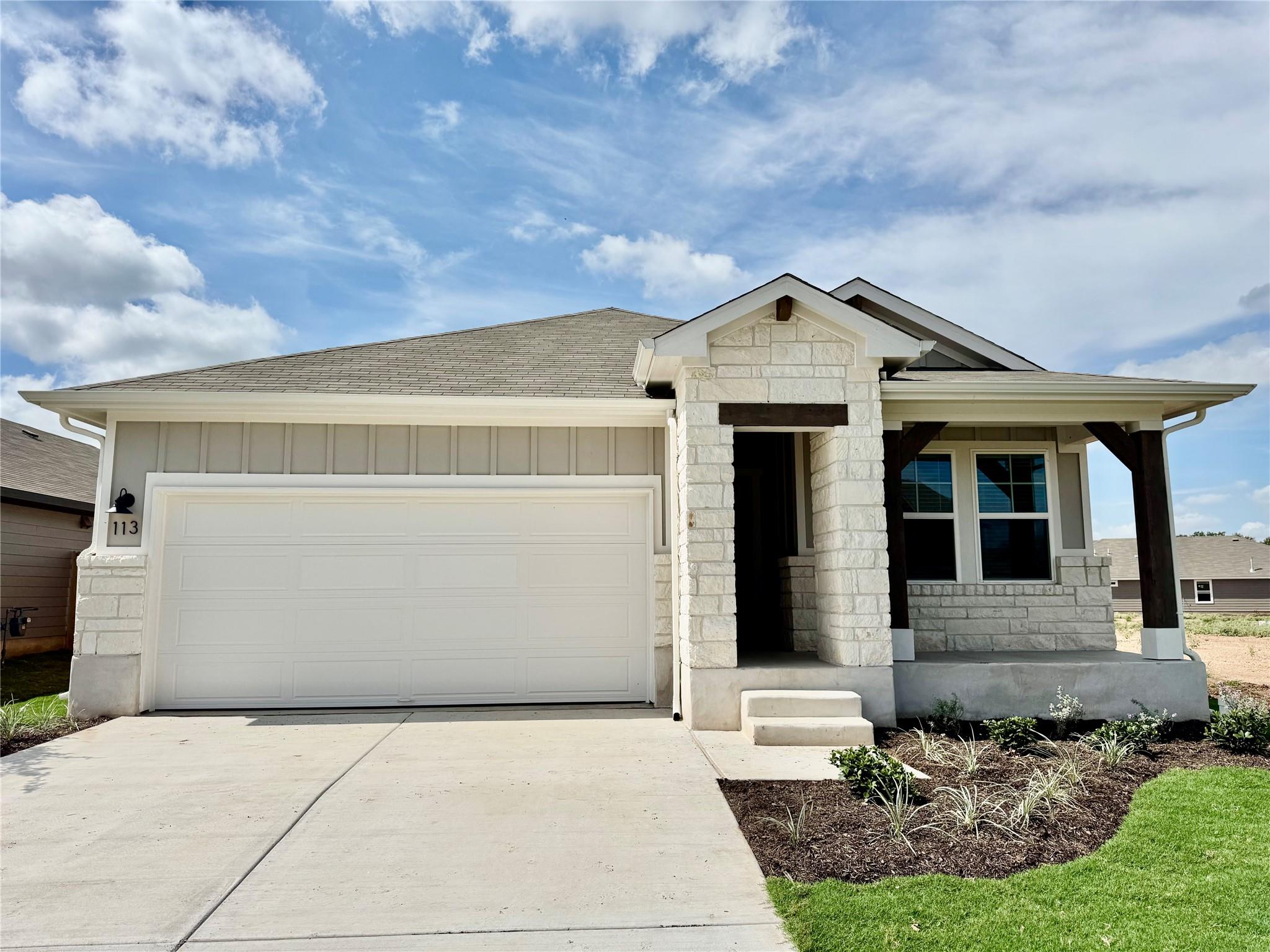 113 Boondoggle Rdg, Cedar Creek, TX 78612