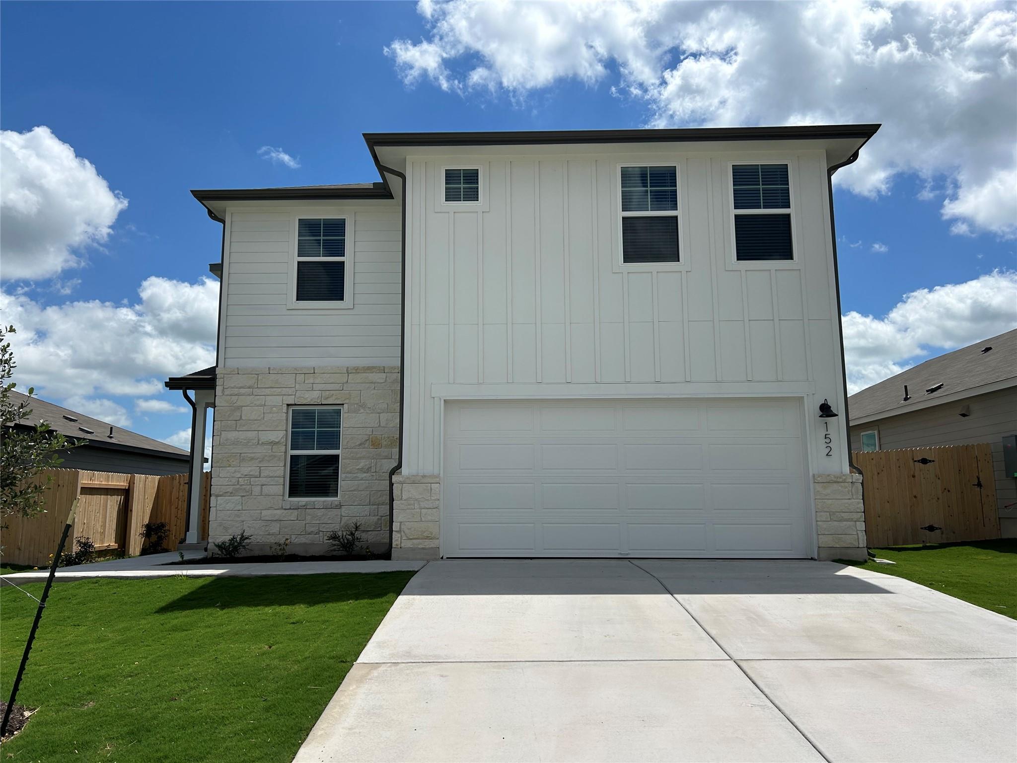 152 Honey Bee Rd, Jarrell, TX 76537