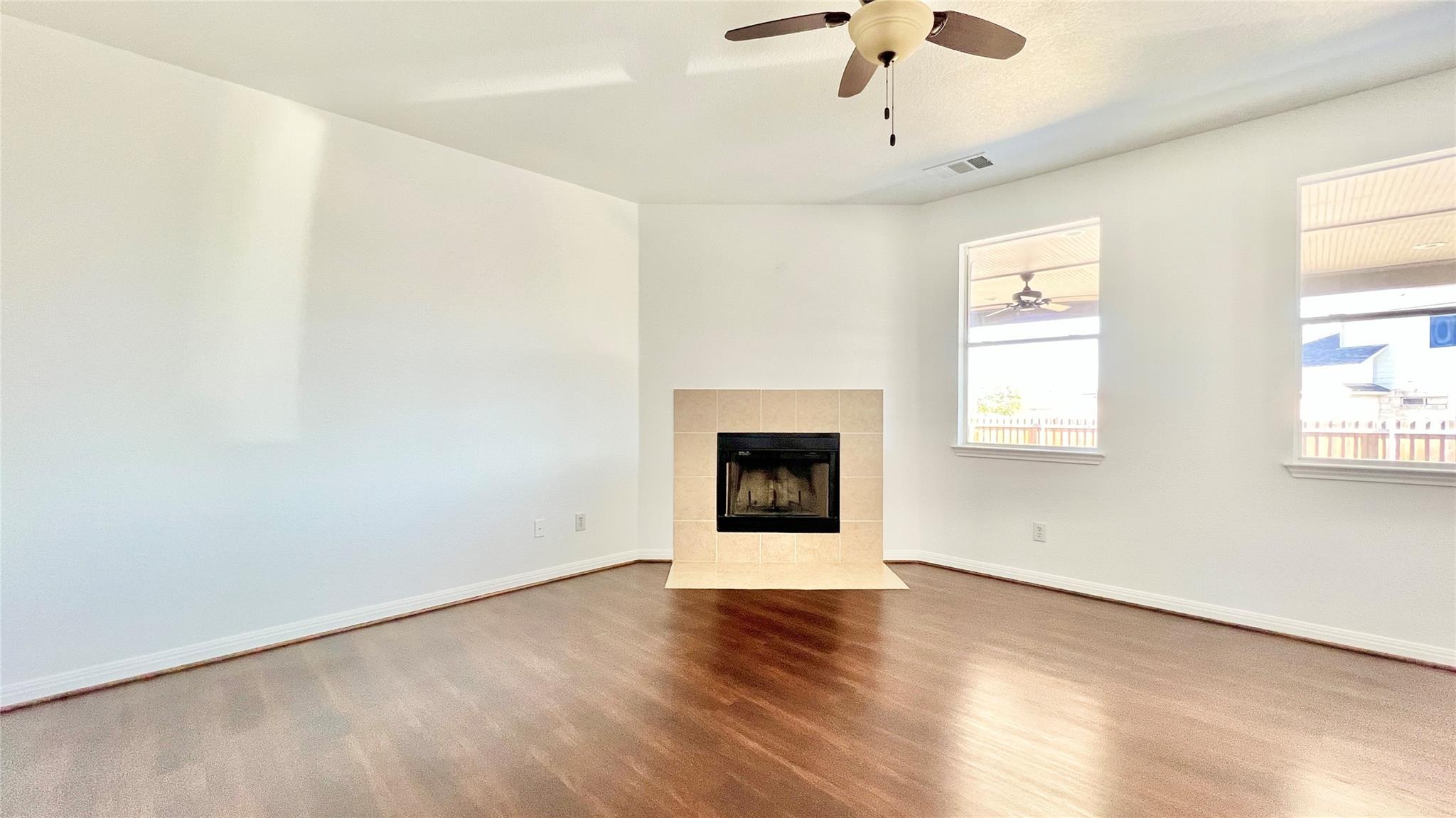 1102 Middle Brook Dr, Leander, TX 78641