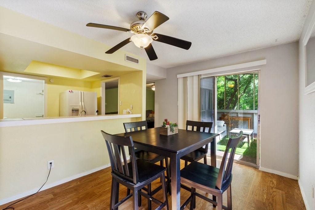 6919 Ten Oaks Cir, Austin, TX 78744