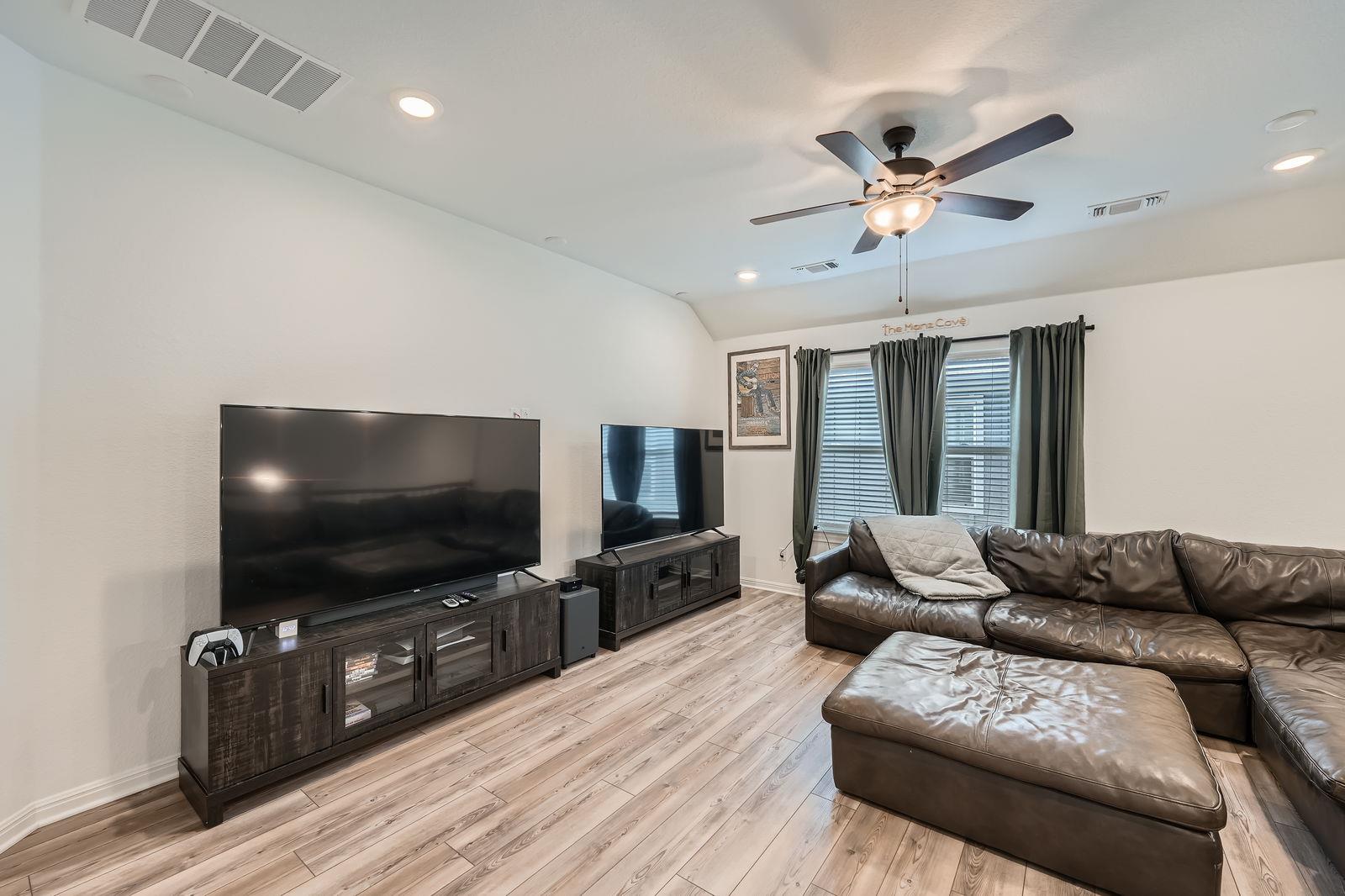 321 Georgia Lace Trl, Georgetown, TX 78626