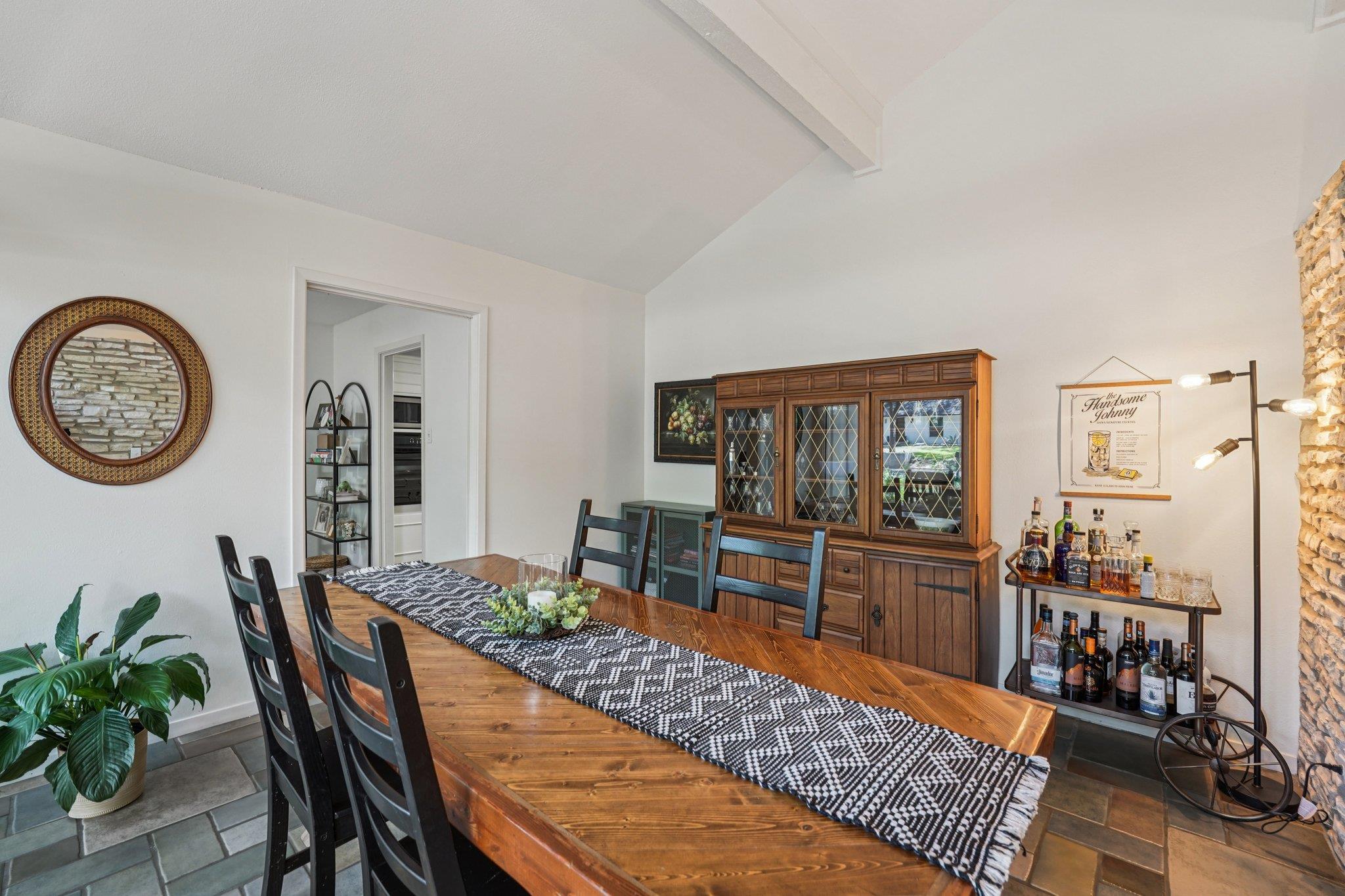 9503 Castlewood Dr, Austin, TX 78748