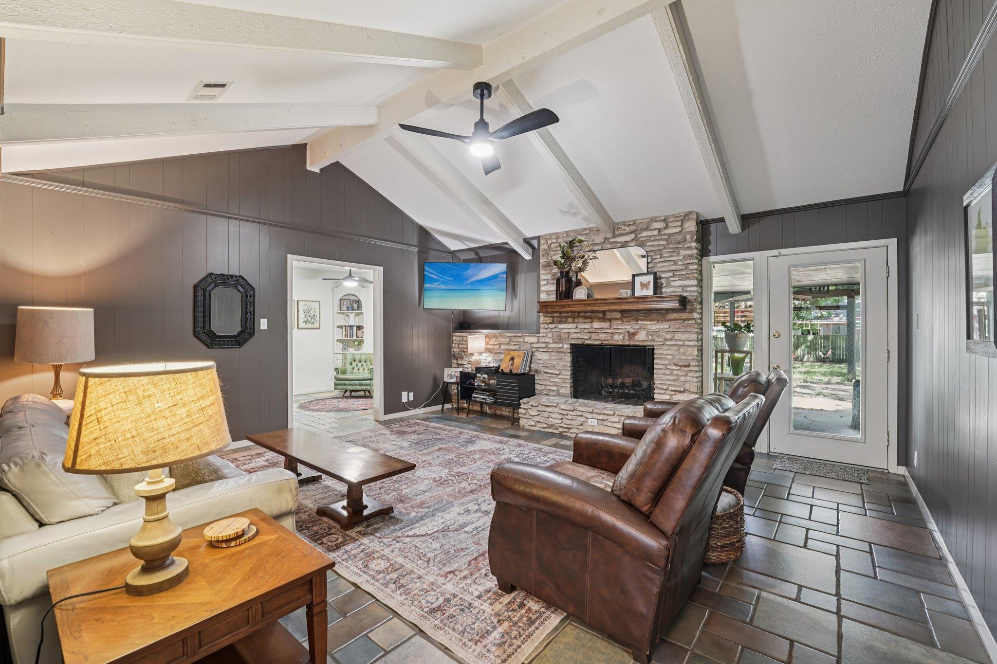 9503 Castlewood Dr, Austin, TX 78748
