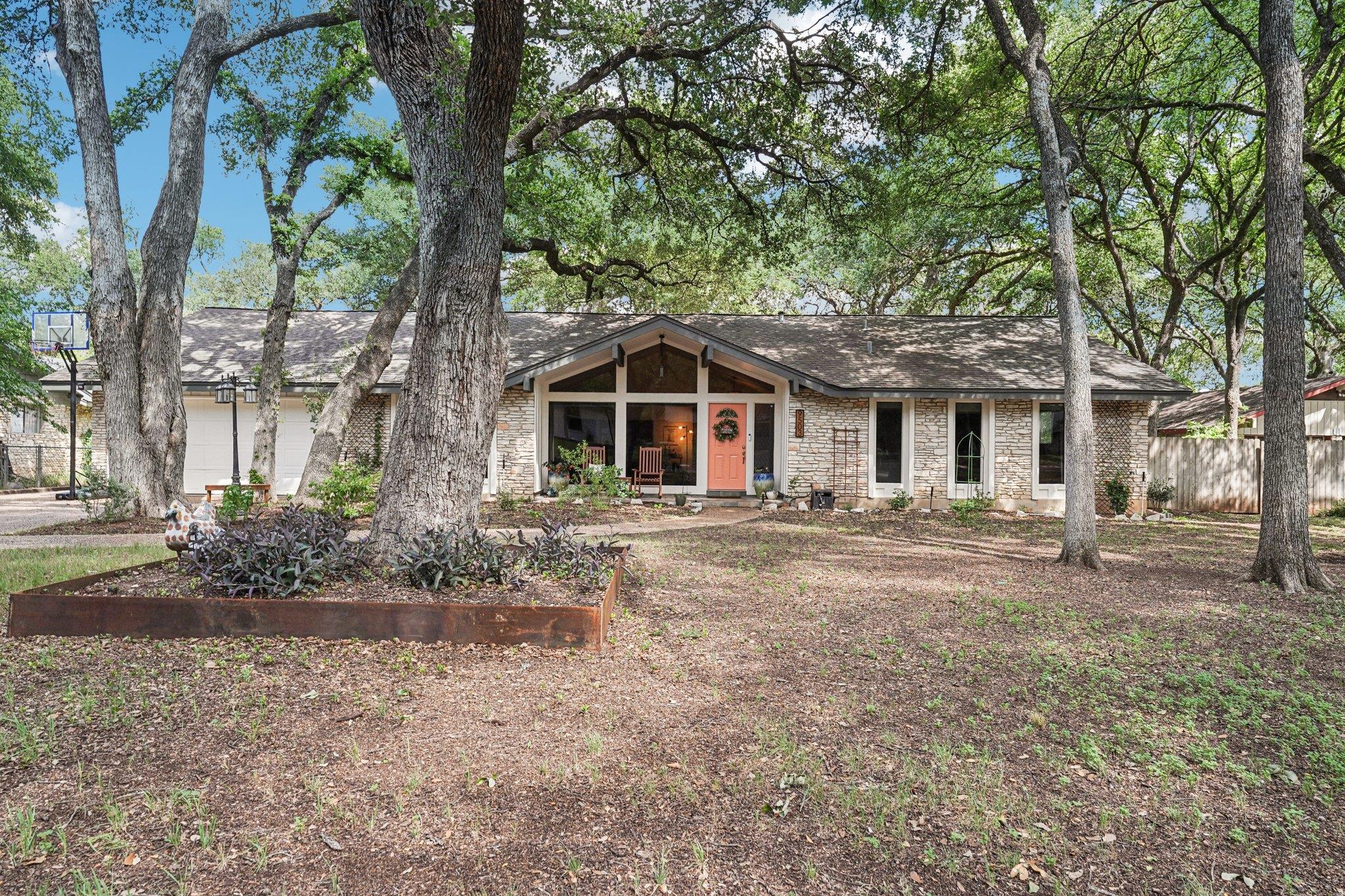 9503 Castlewood Dr, Austin, TX 78748