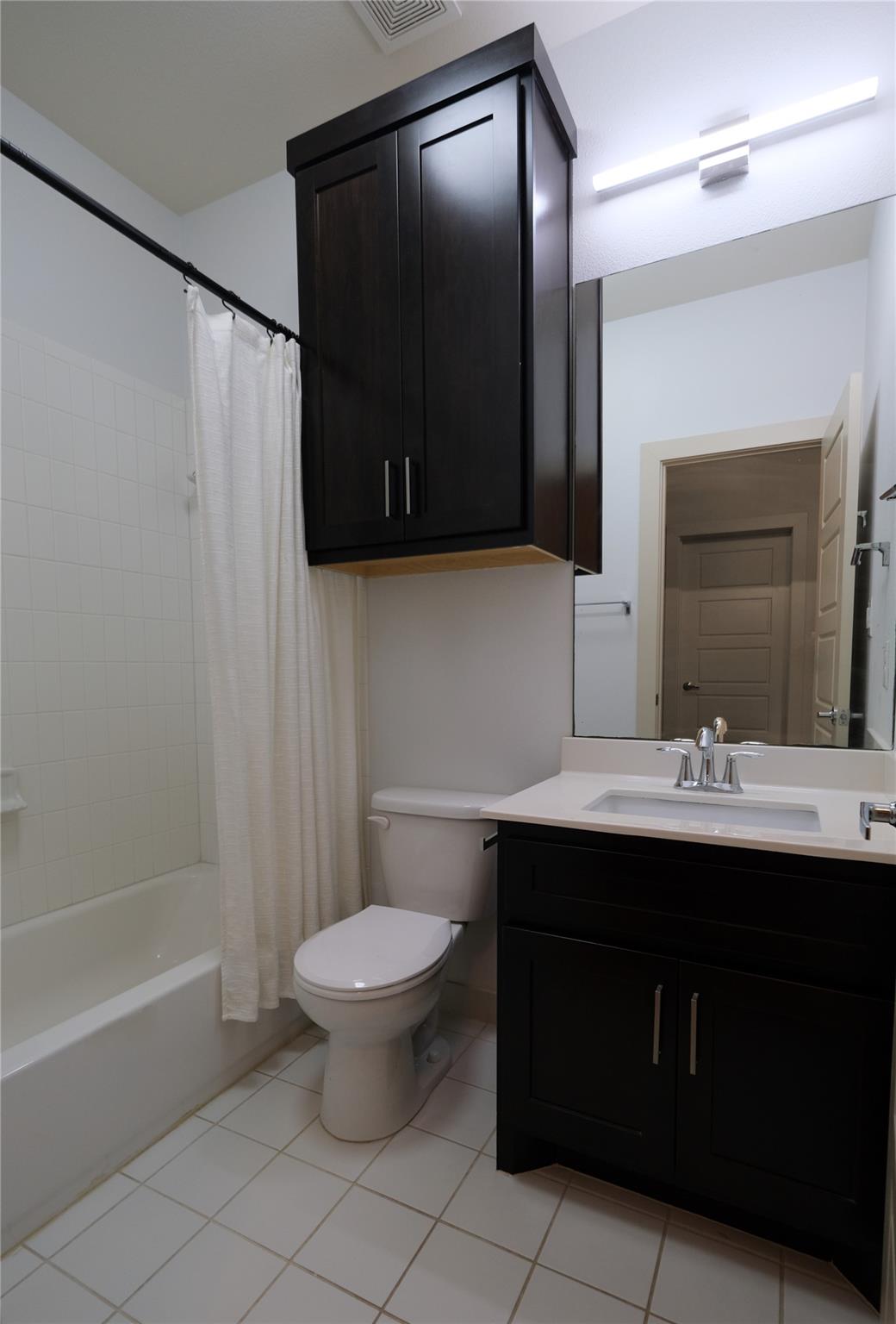 604 Allen St # 104, Austin, TX 78702
