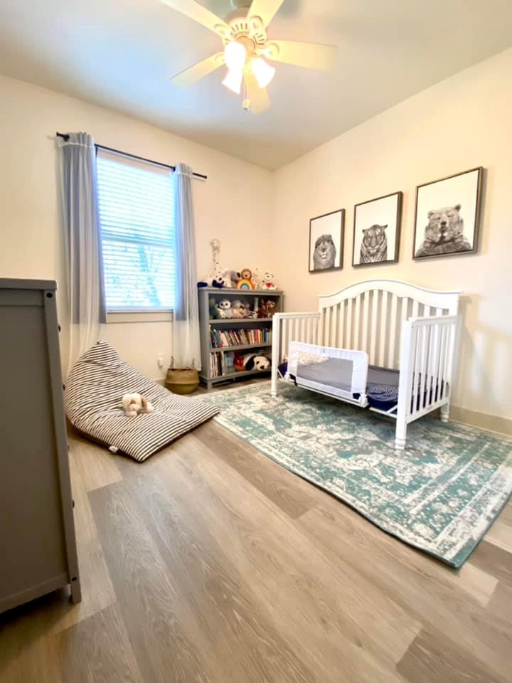 604 Allen St # 104, Austin, TX 78702