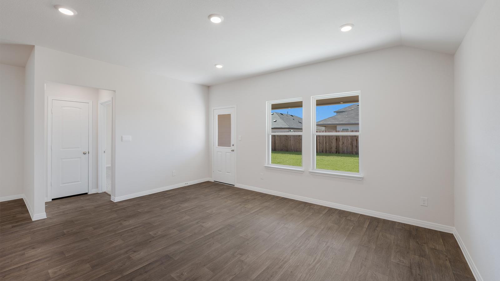 20417 Rosen Way, Manor, TX 78653