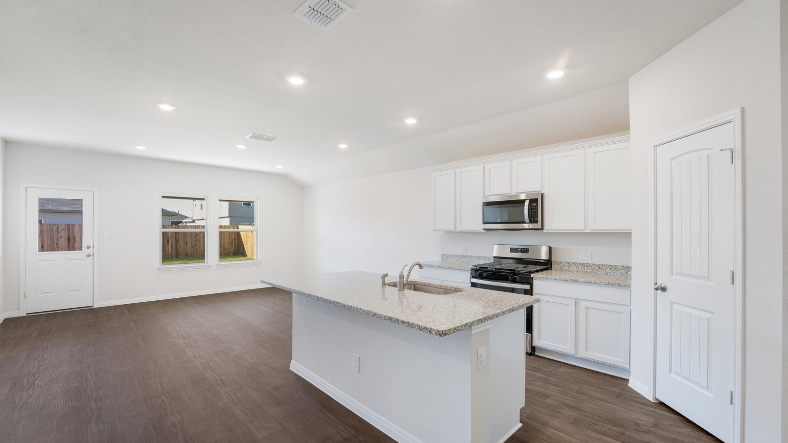20417 Rosen Way, Manor, TX 78653