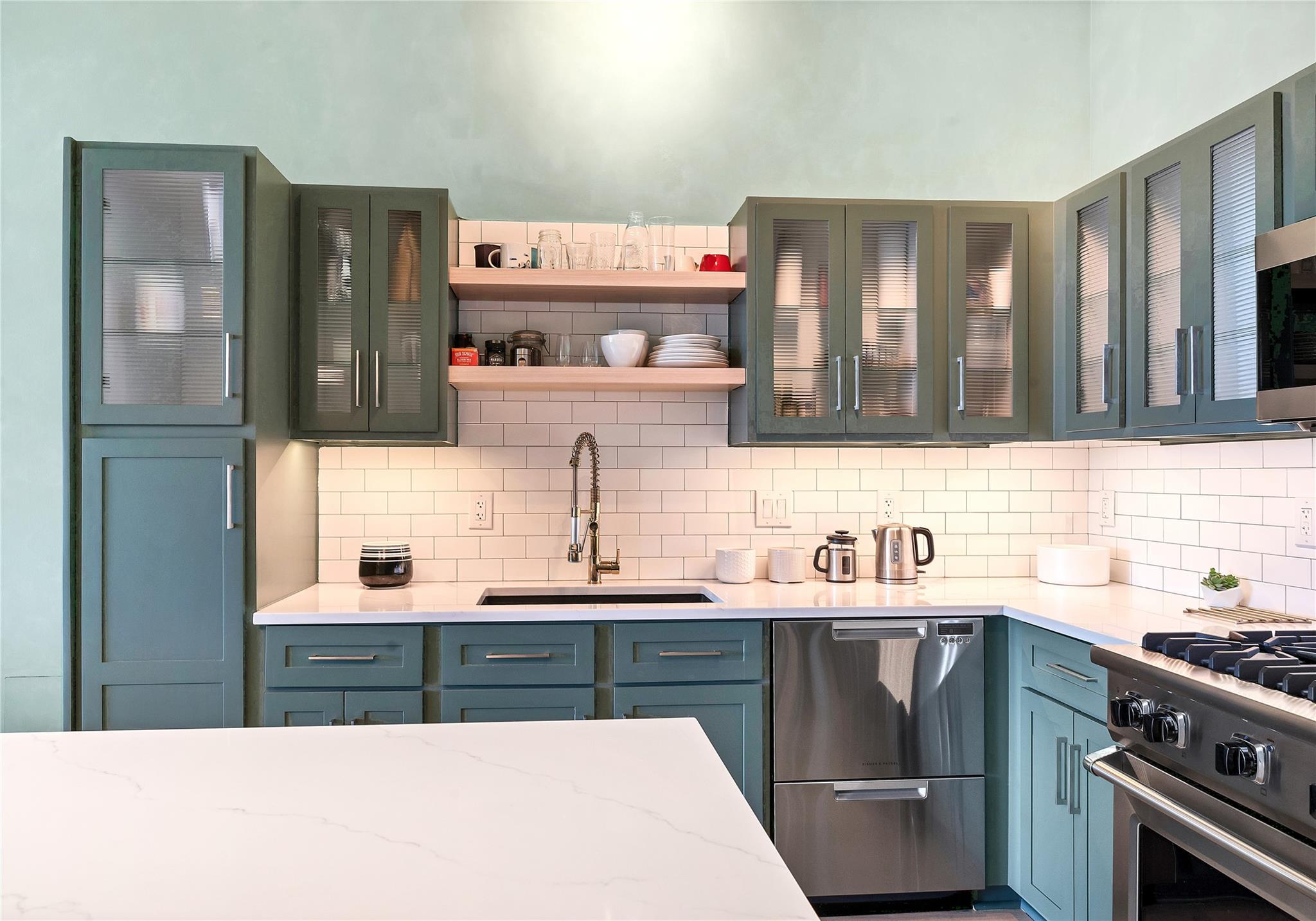 800 W 5th St # 705, Austin, TX 78703