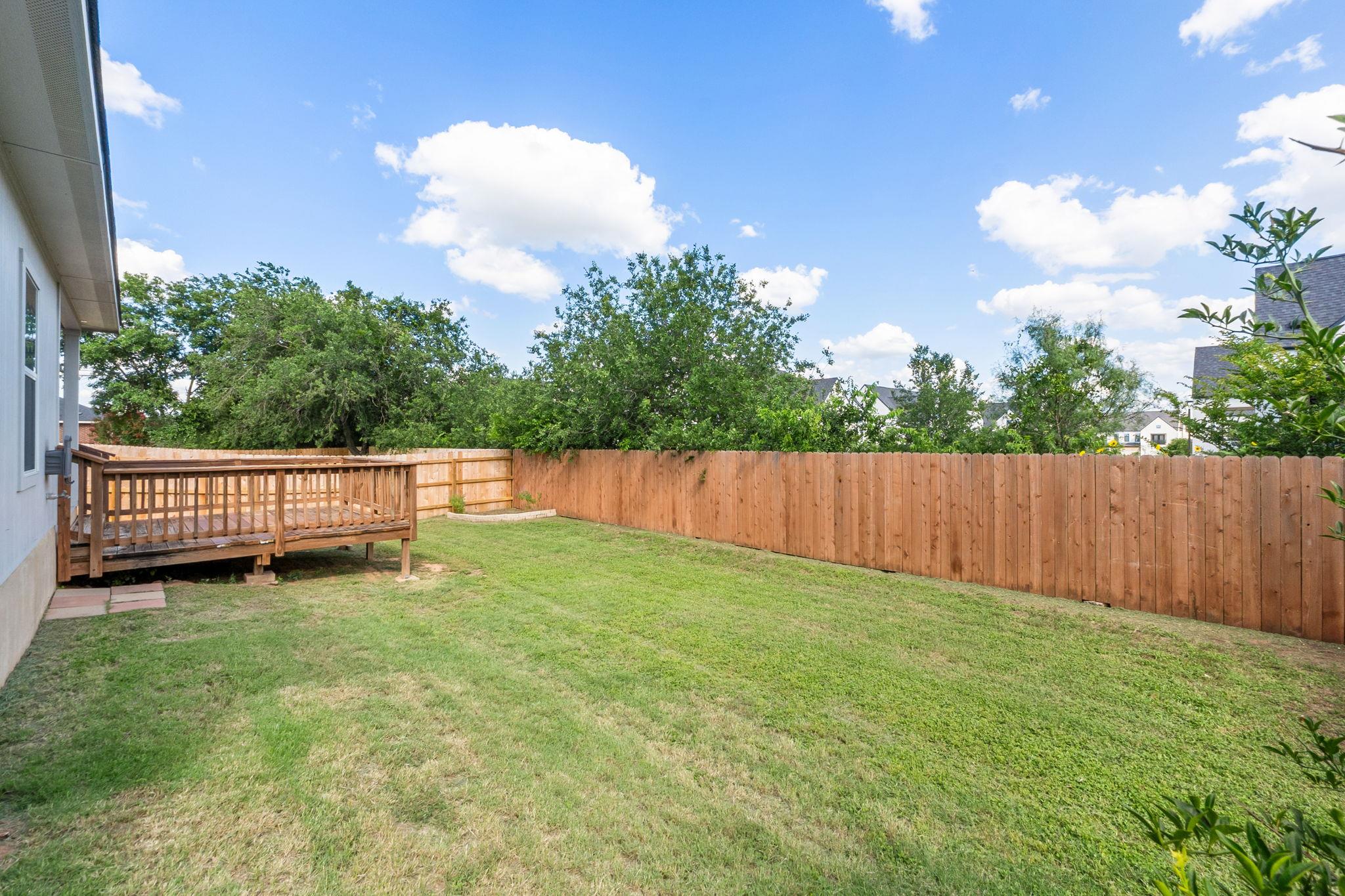 802 North Creek Blvd, Leander, TX 78641