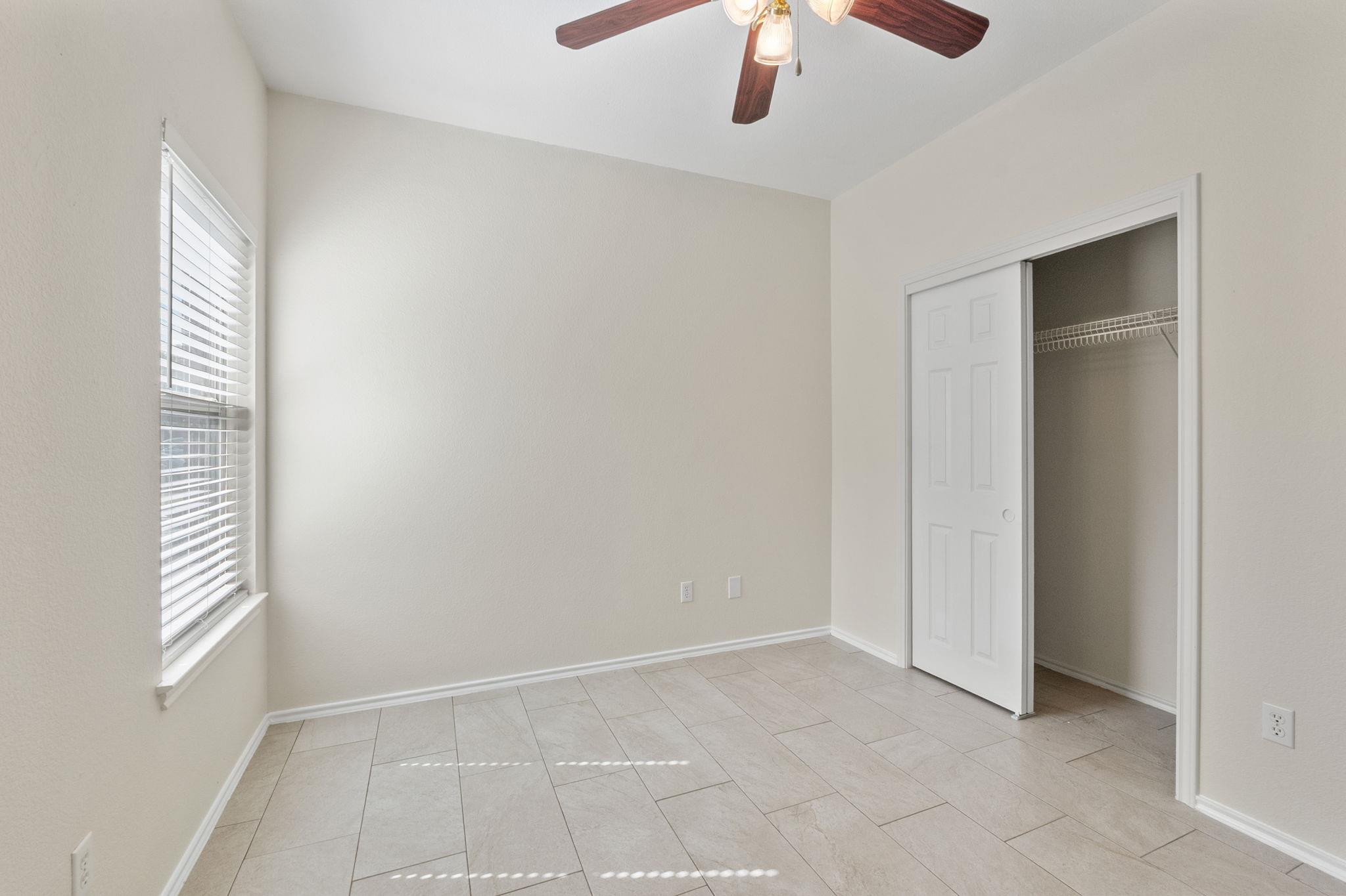 802 North Creek Blvd, Leander, TX 78641