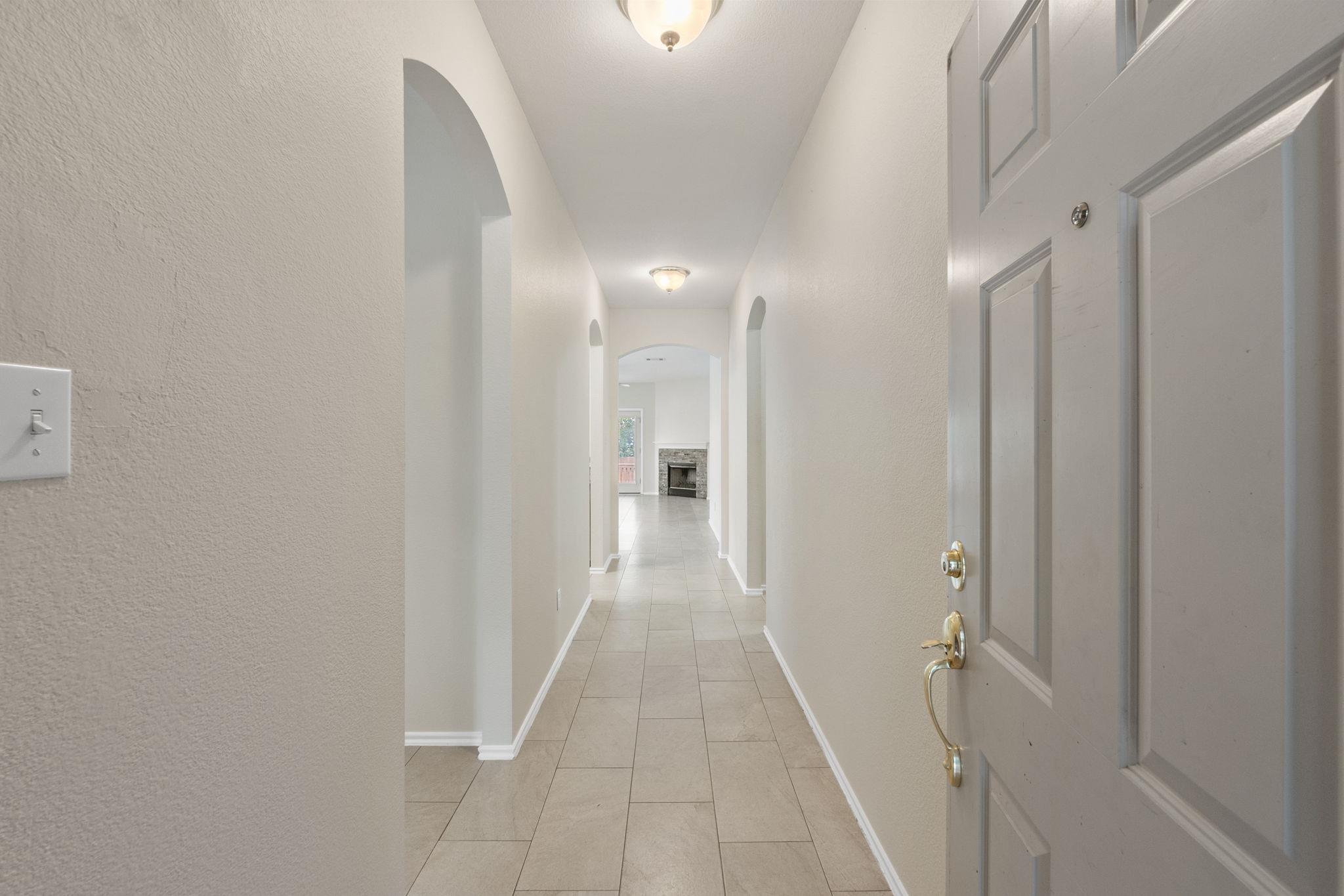802 North Creek Blvd, Leander, TX 78641