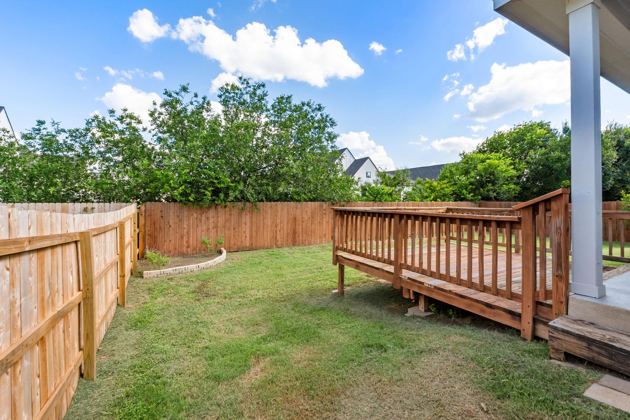 802 North Creek Blvd, Leander, TX 78641