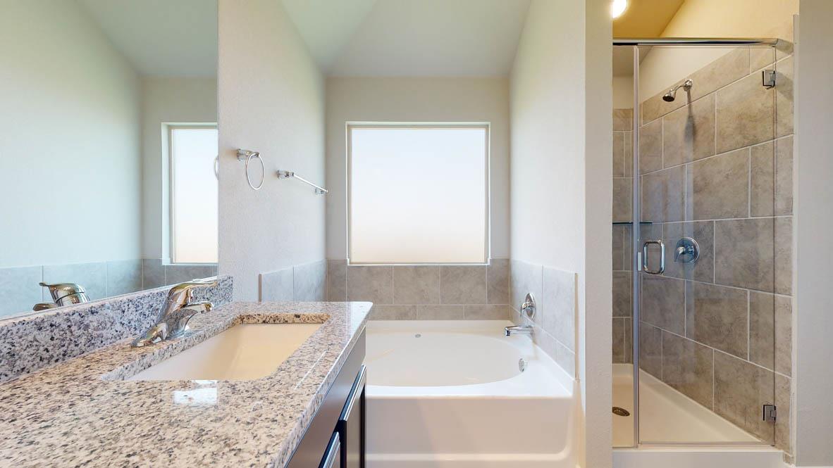 600 Sydney Blvd, Thorndale, TX 76577