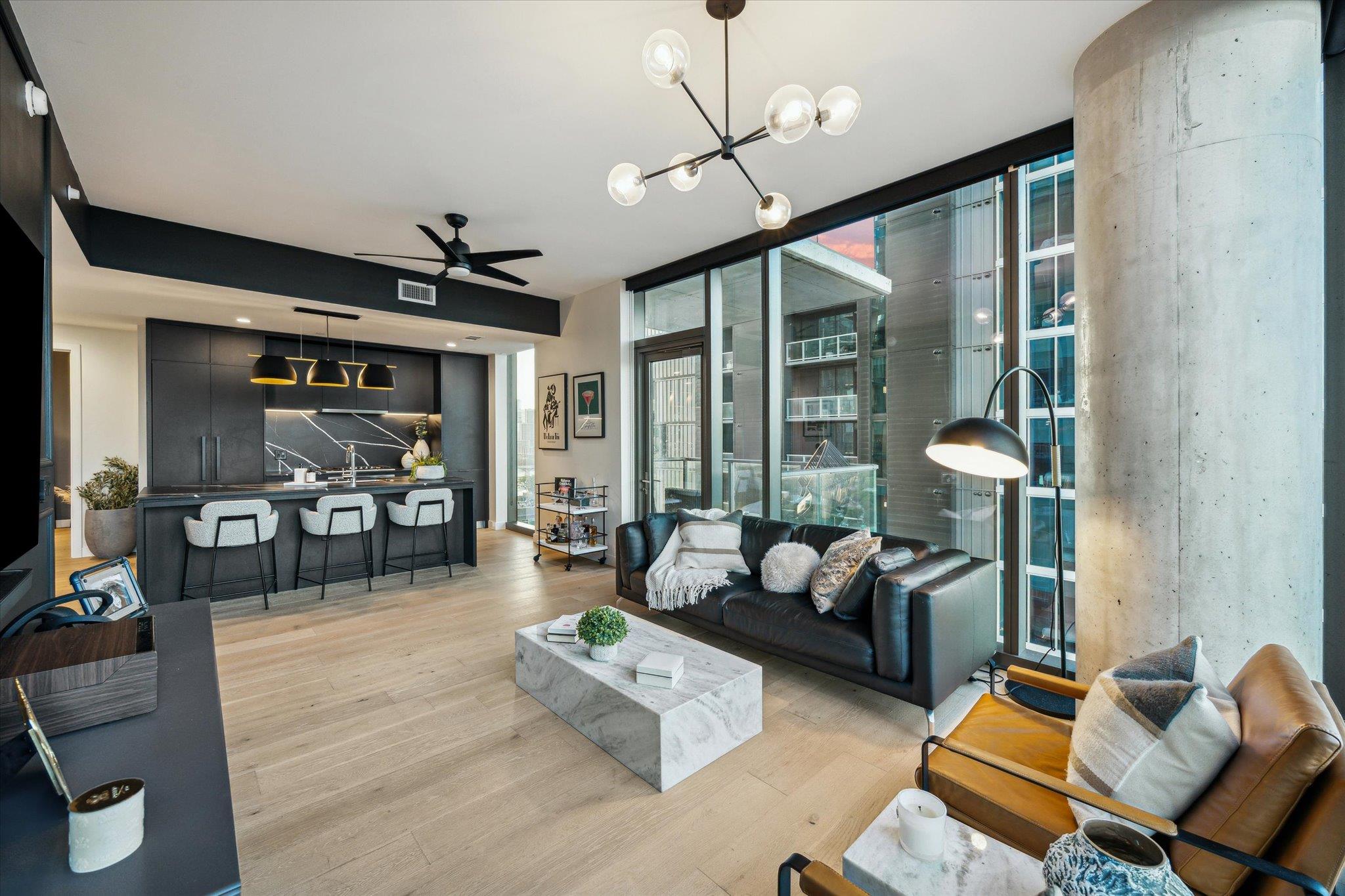 44 East Ave # 1607, Austin, TX 78701