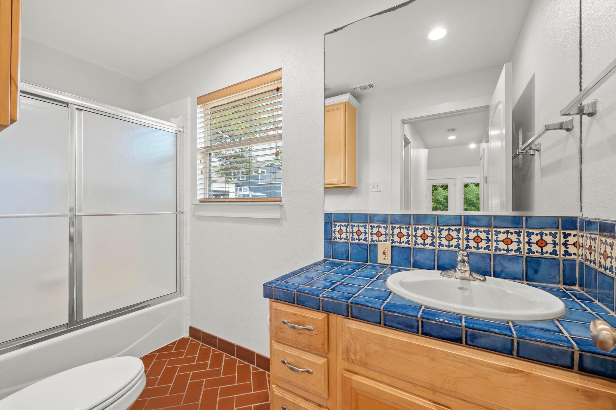 1601 West Ln # A, Austin, TX 78732