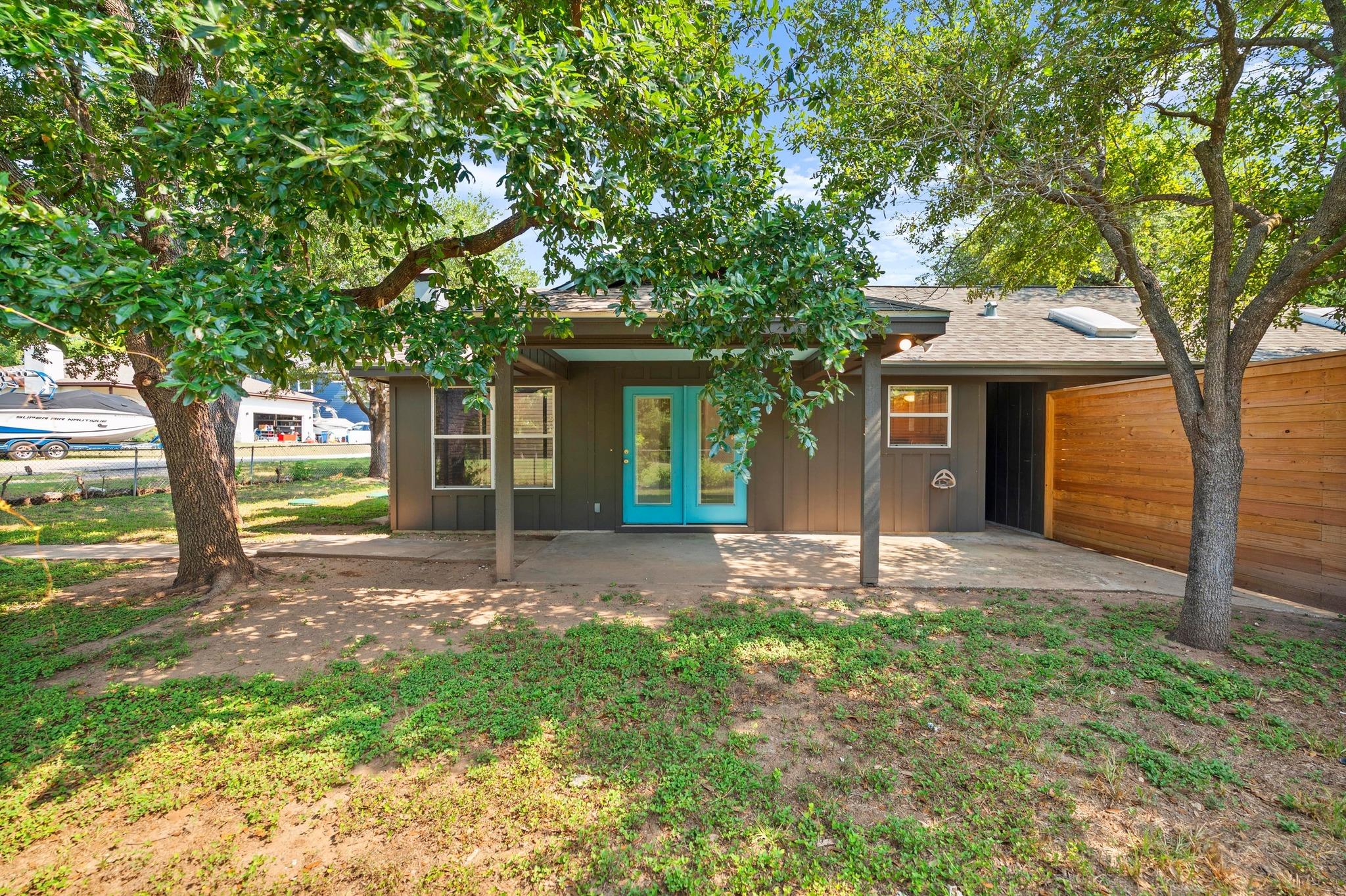 1601 West Ln # A, Austin, TX 78732