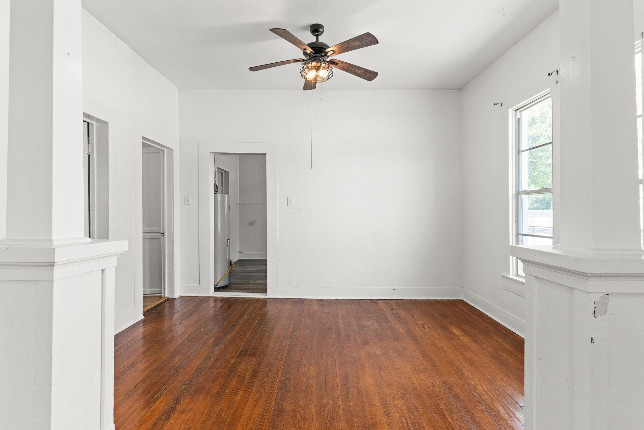 102 S Western Ave, Lampasas, TX 76550
