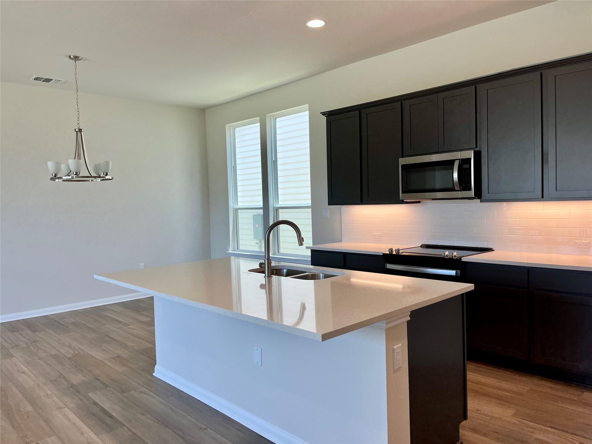 320 Creek Rd # 105, Dripping Springs, TX 78620