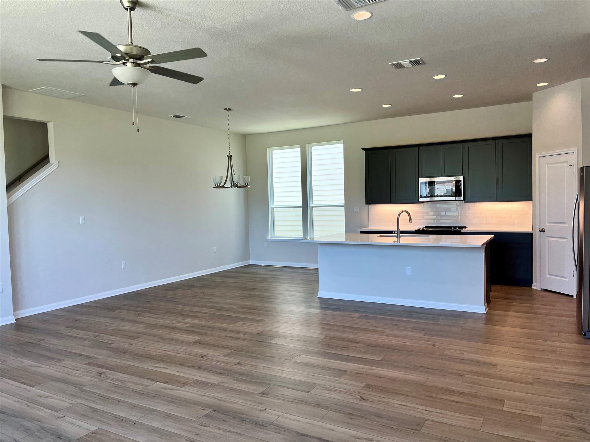 320 Creek Rd # 105, Dripping Springs, TX 78620