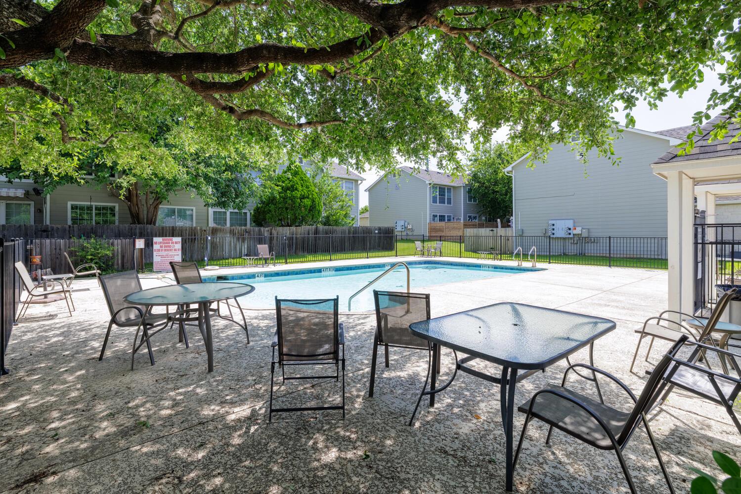 2632 Century Park Blvd # 18, Austin, TX 78727
