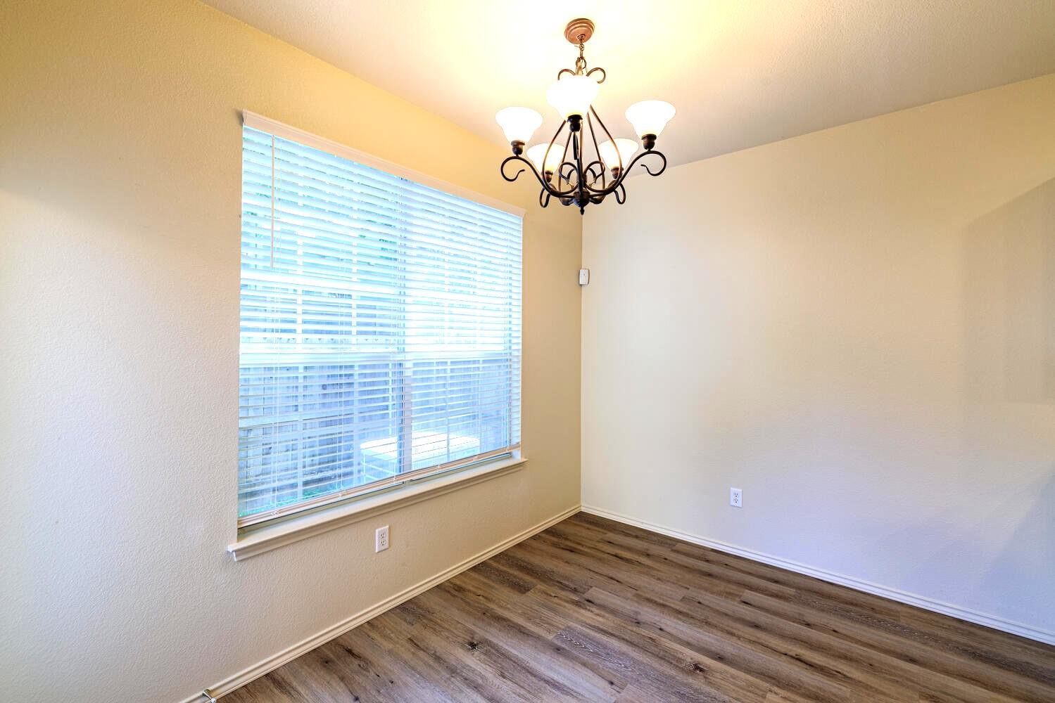 2632 Century Park Blvd # 18, Austin, TX 78727