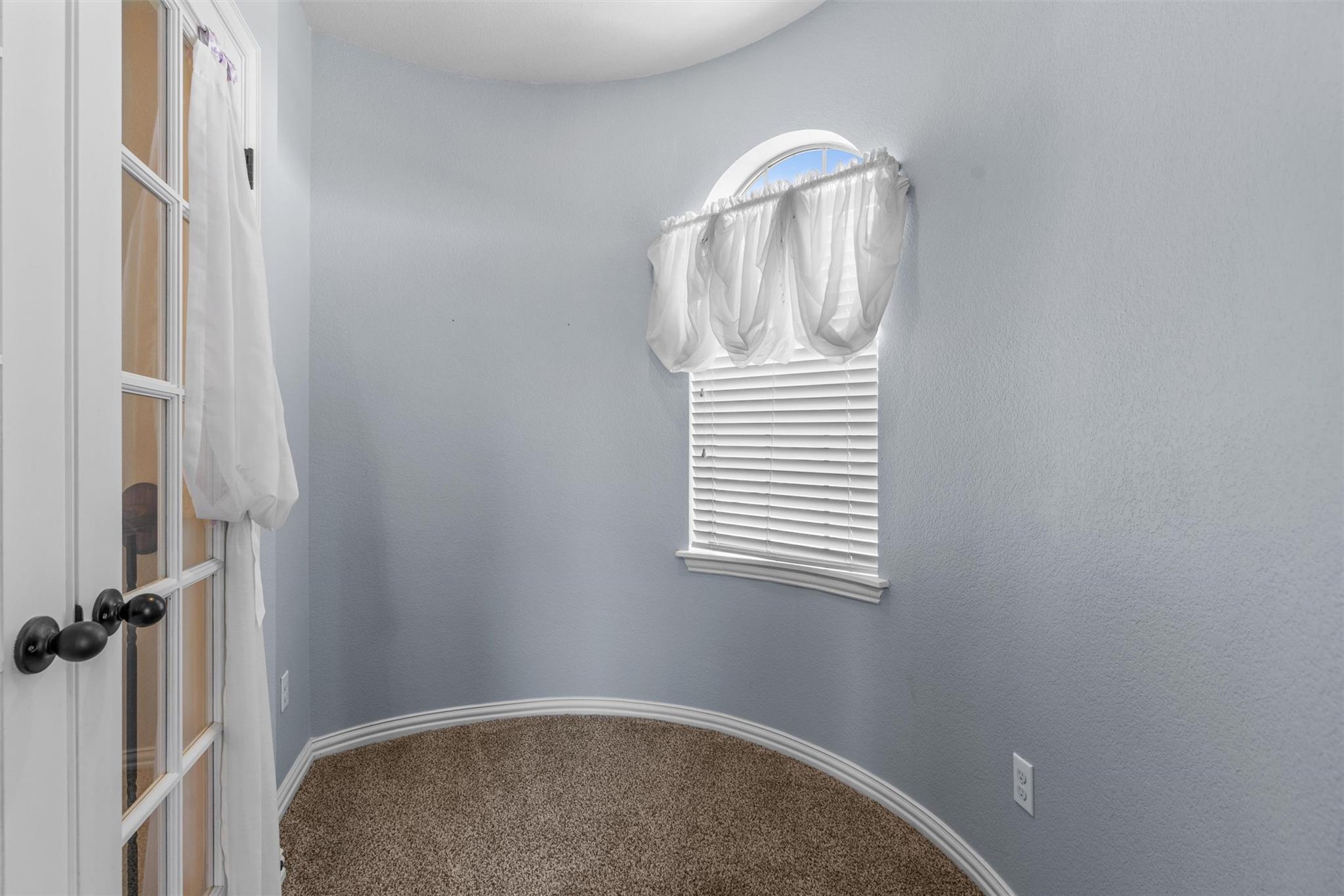 2817 Bear Springs Trl, Austin, TX 78748