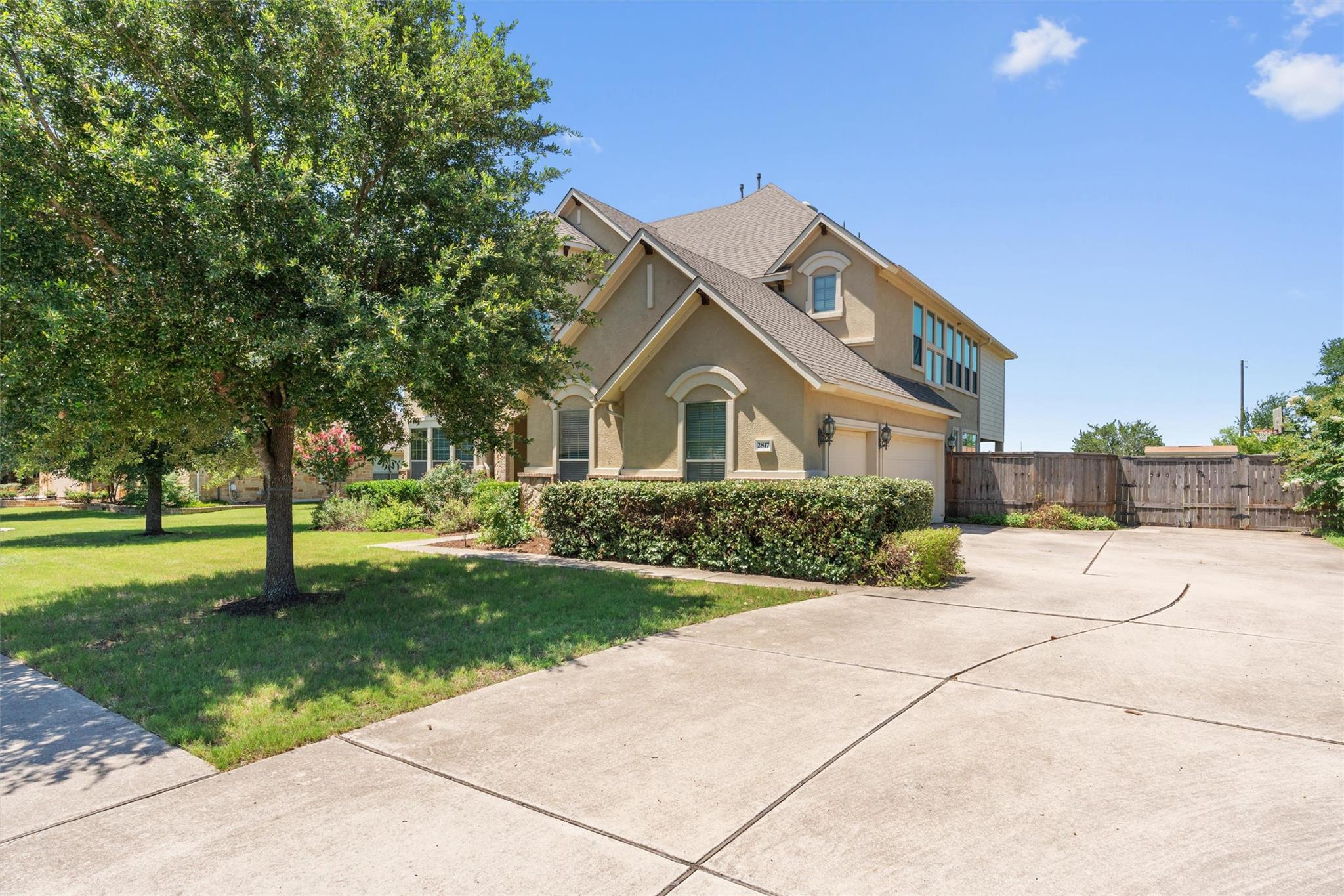 2817 Bear Springs Trl, Austin, TX 78748