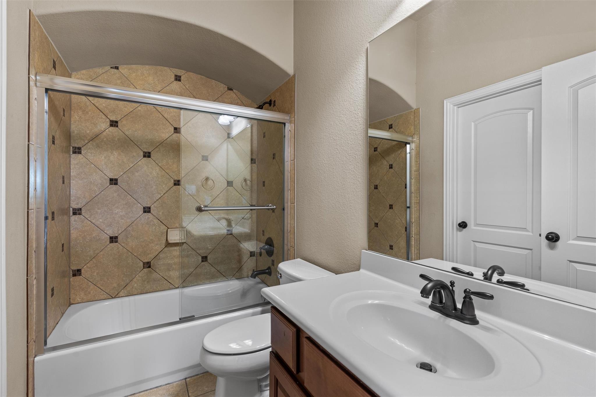 2817 Bear Springs Trl, Austin, TX 78748