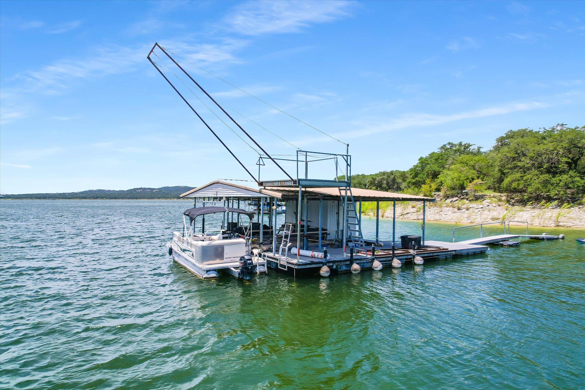 17120 Northlake Hills Dr, Jonestown, TX 78645