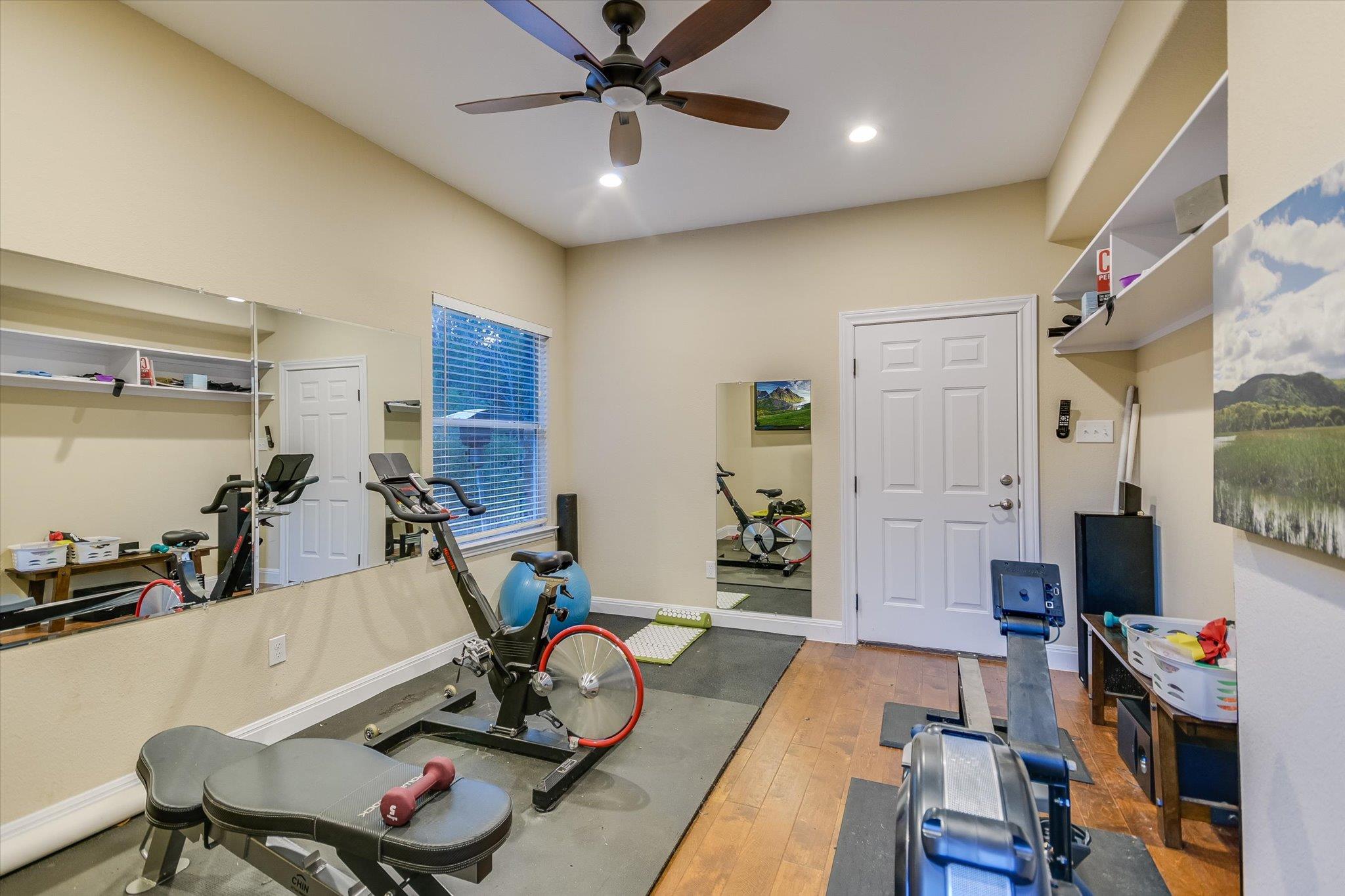 17120 Northlake Hills Dr, Jonestown, TX 78645