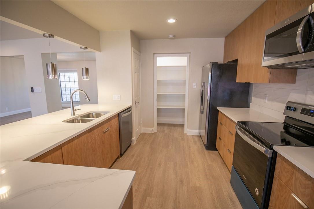 10509 Scotland Well Dr, Austin, TX 78750