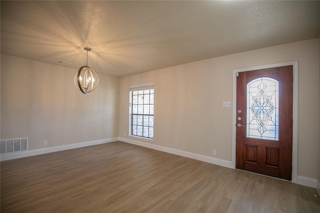 10509 Scotland Well Dr, Austin, TX 78750