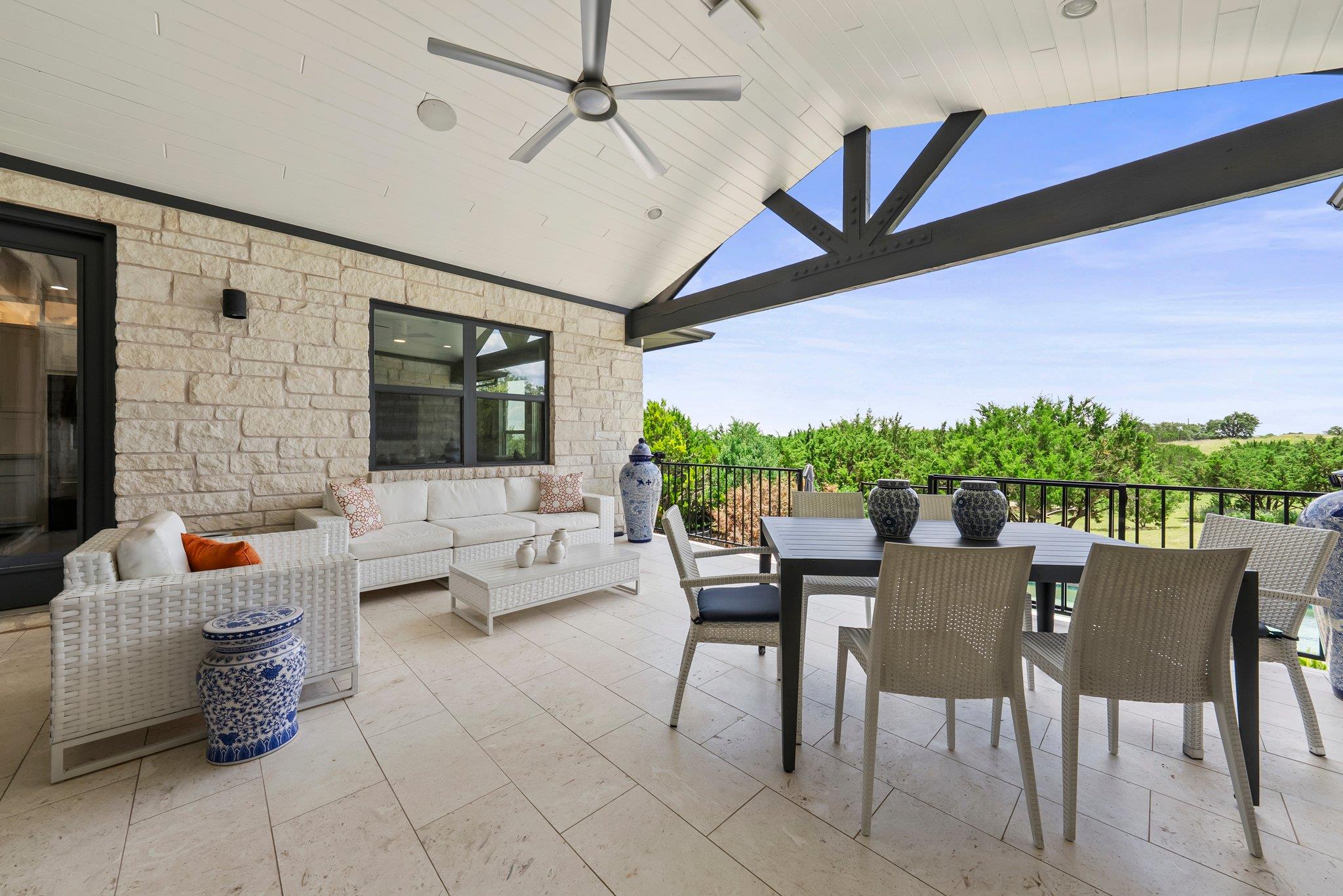 203 Black Stone Cv, Driftwood, TX 78619