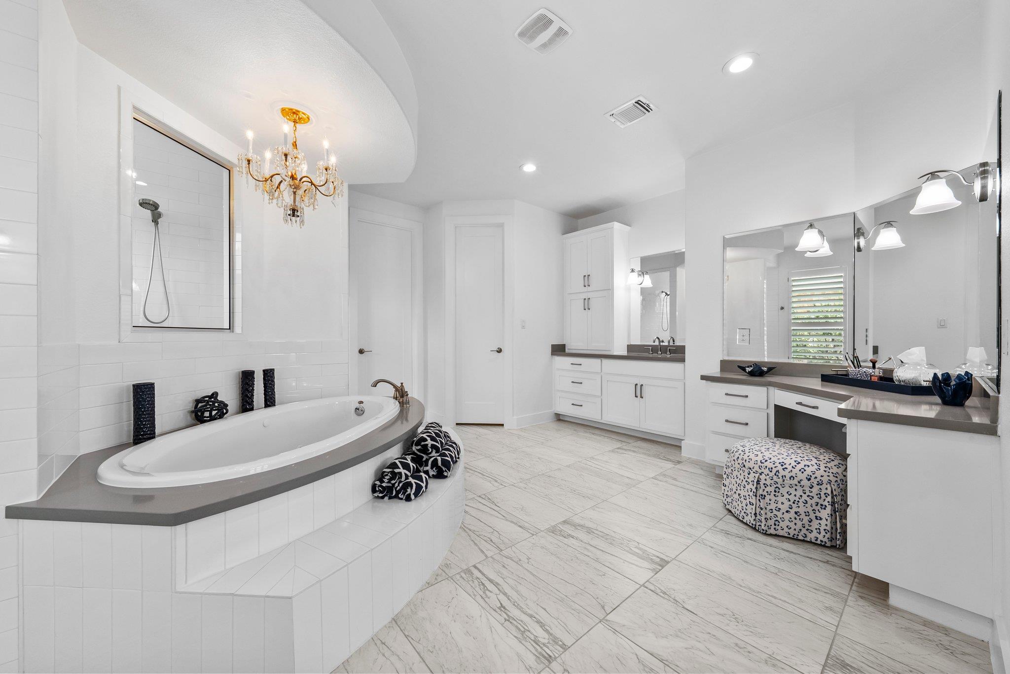 203 Black Stone Cv, Driftwood, TX 78619