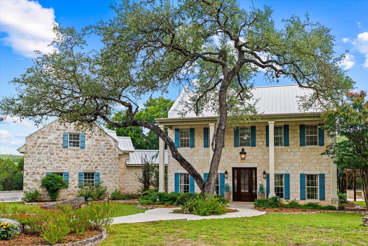 1660 W McCarty Ln, San Marcos, TX 78666