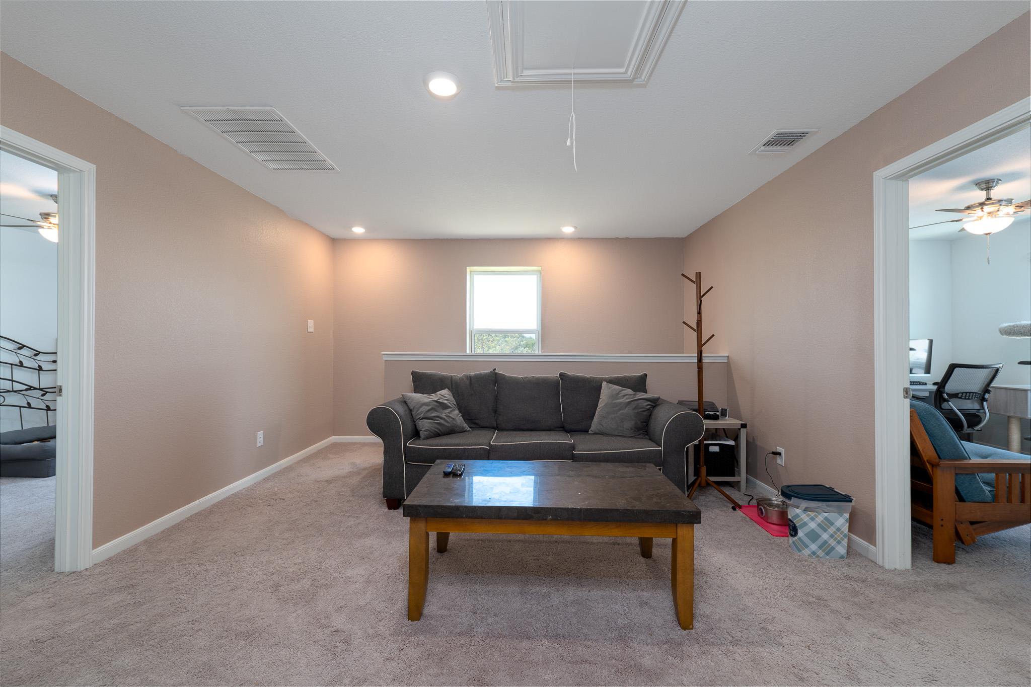 625 Aplite Pass, Maxwell, TX 78656