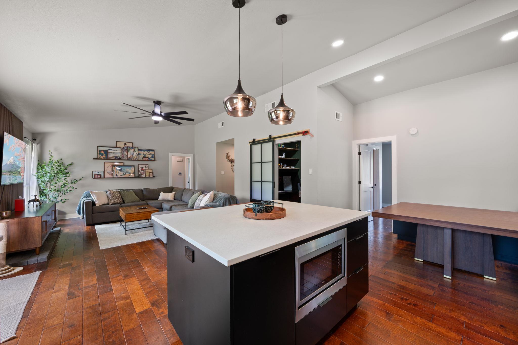 1205 Dove Haven Dr, Pflugerville, TX 78660